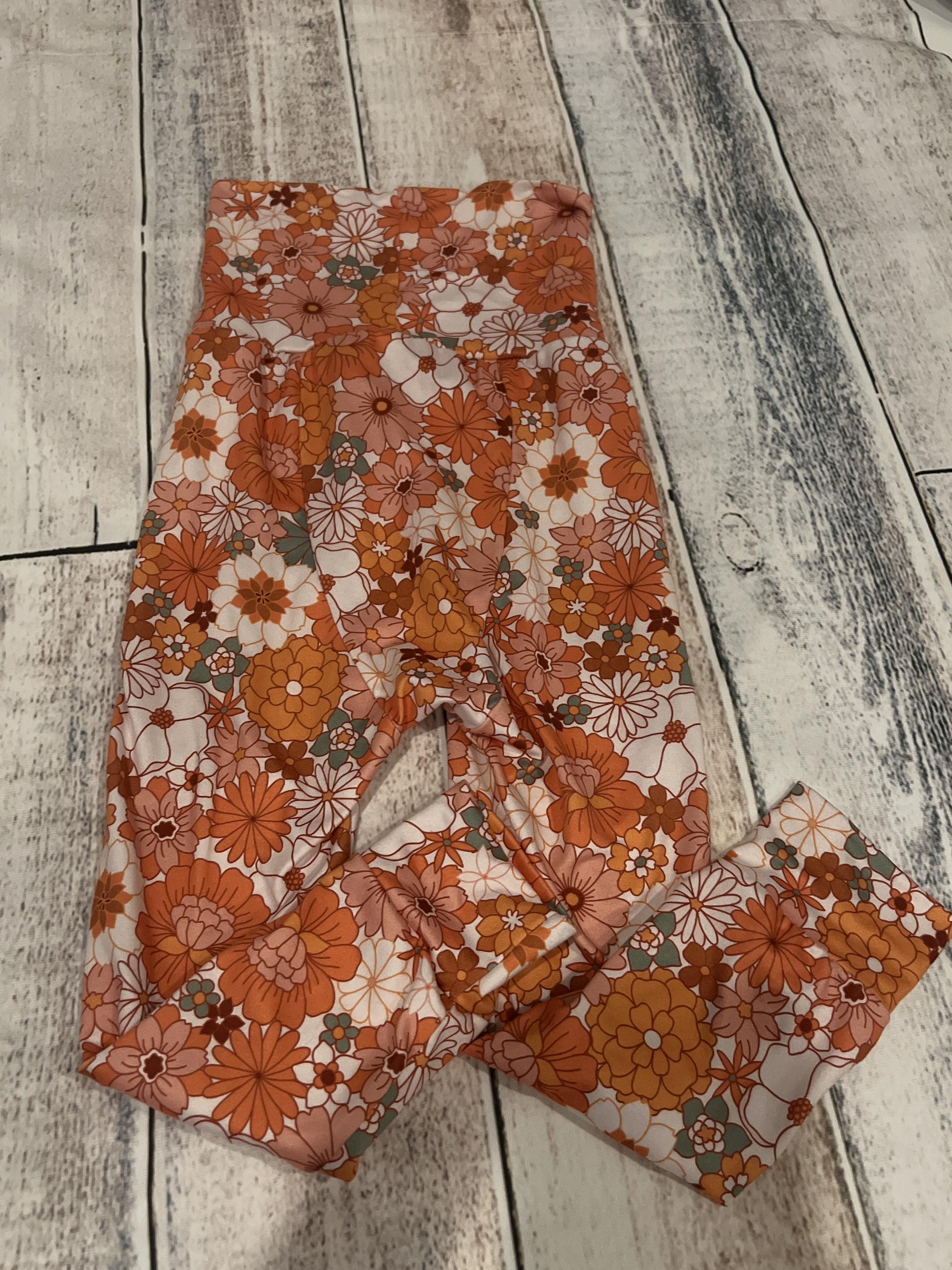 Little Lucca Love Girls orange | Flowers Pants Size: 4T orange | Flowers