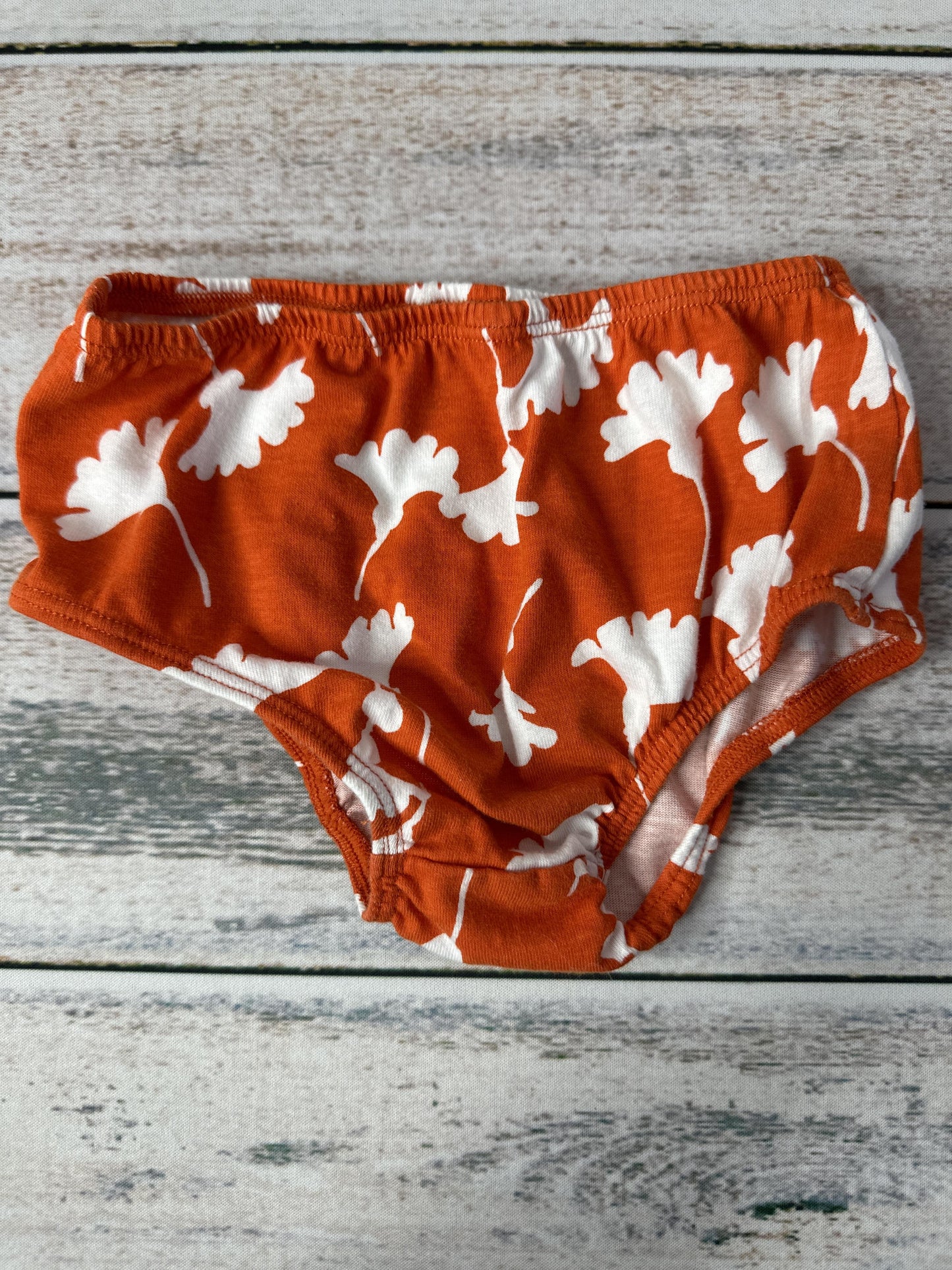 DVF Unisex orange | White Shirt Size: 6-9 months orange | White
