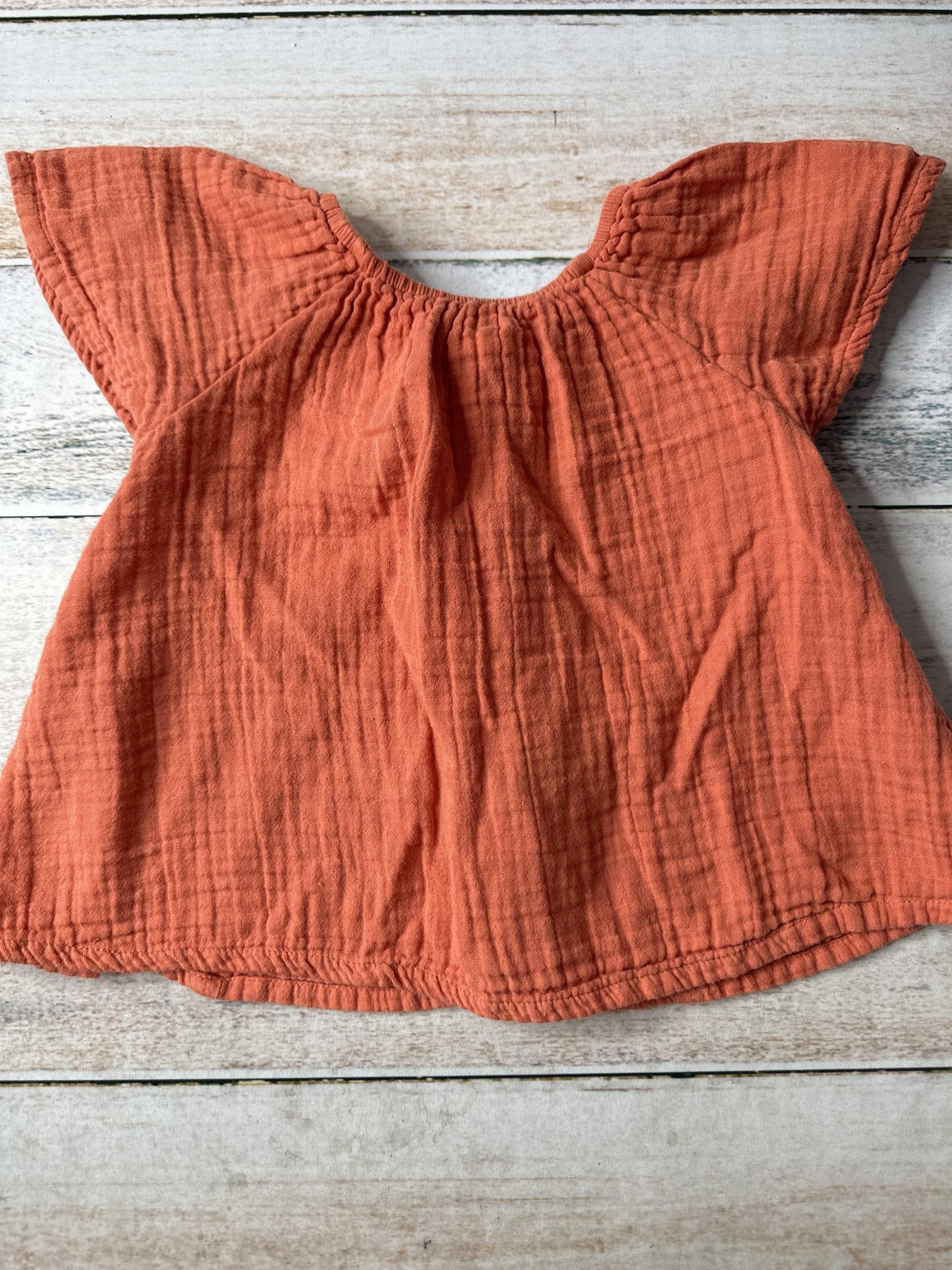 Old Navy Girls orange Shirt Size: 3T orange