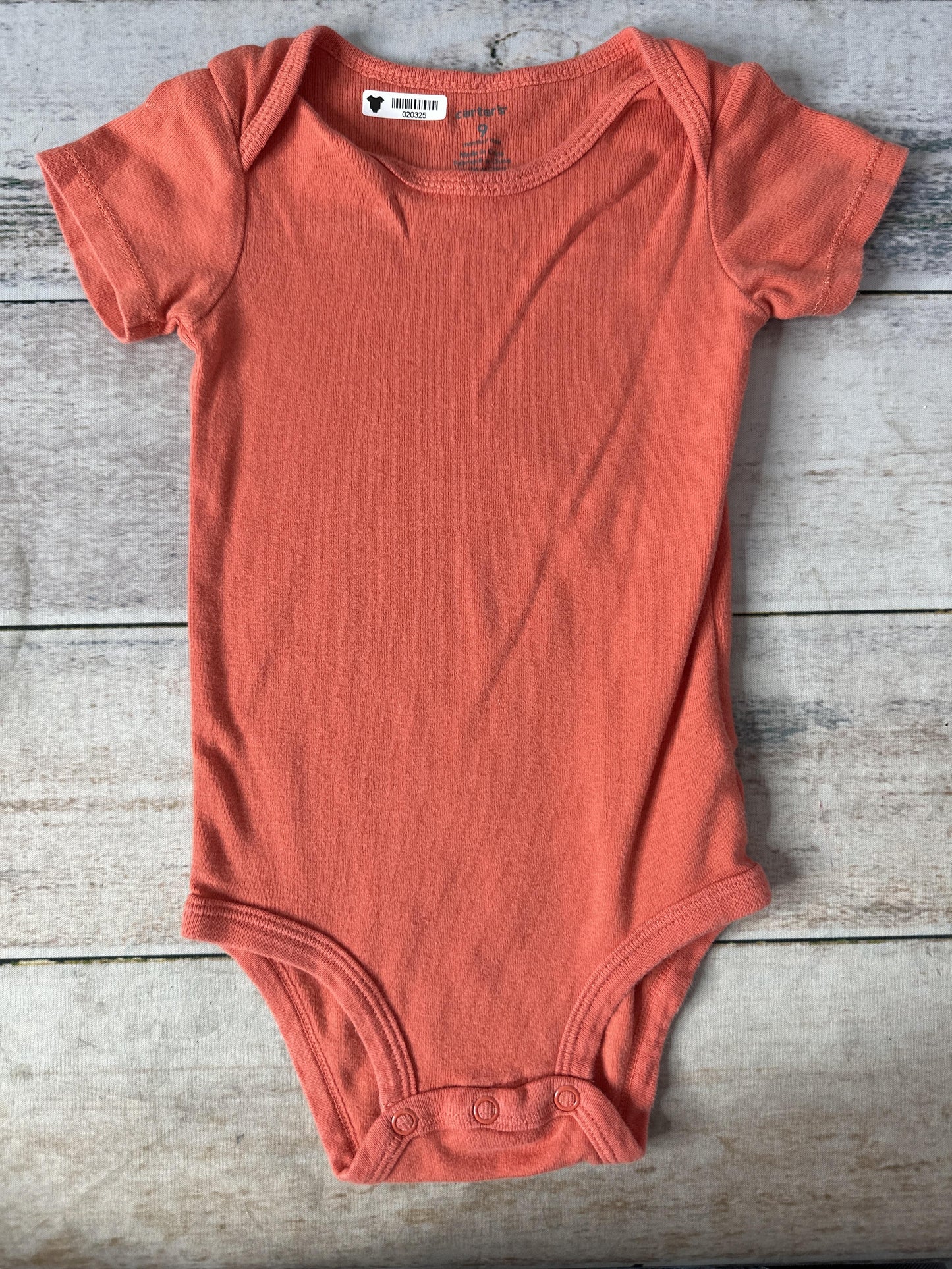 Carters Unisex orange Onesie Size: 9 months orange