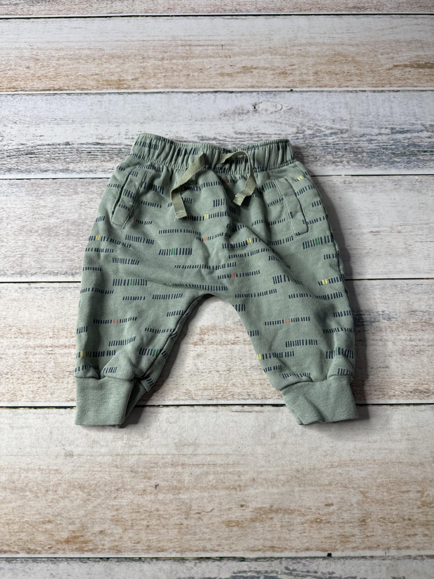 Oliver & Rain Unisex Pattern | Sage Pants Size: 6 months Pattern | Sage
