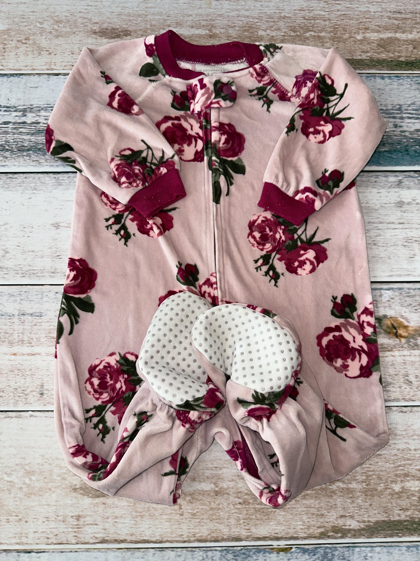 Children's Place Girls pink | Burgundy | Floral Pajamas Size: 9-12 Months pink | Burgundy | Floral