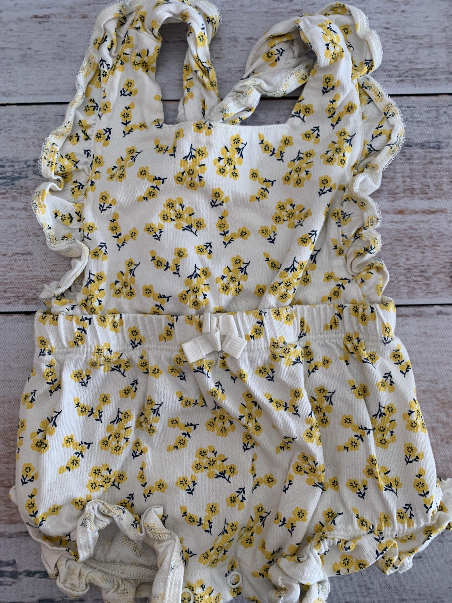 Oliver & Rain Girls Pink floral | Yellow | White Romper Size: 6 months Pink floral | Yellow | White