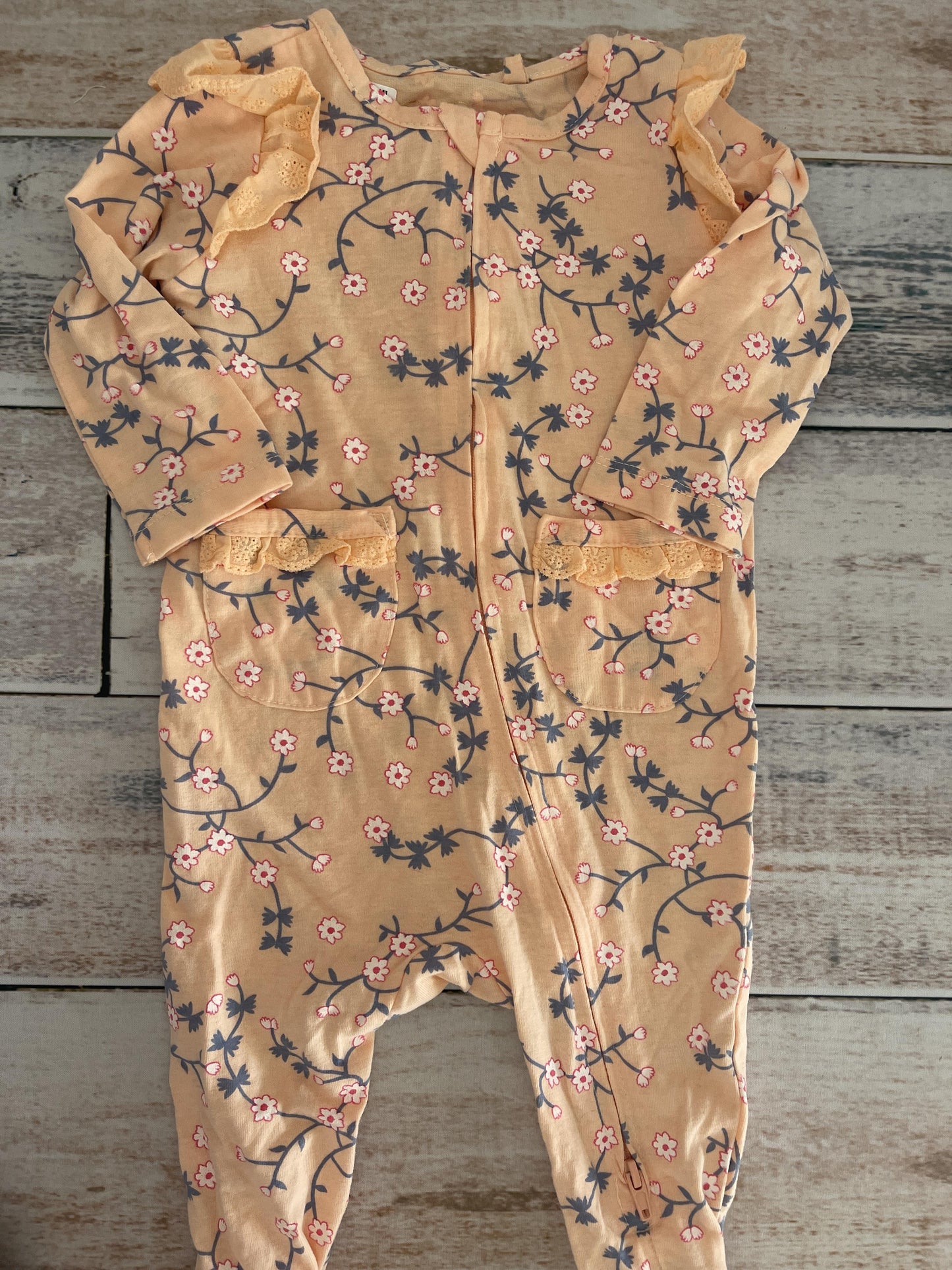 Jessica Simpson Girls Pink floral Pajamas Size: 6-9 months Pink floral