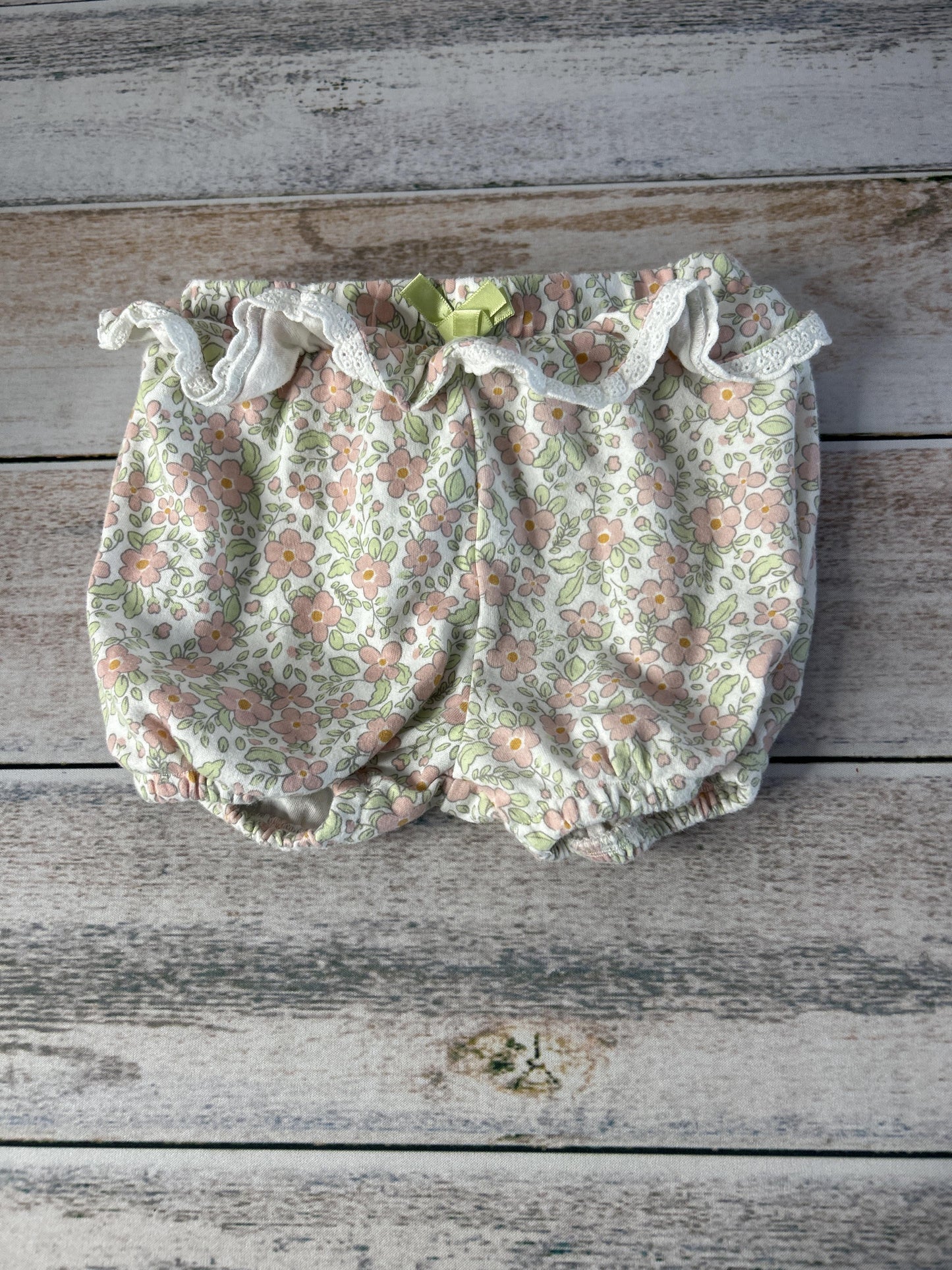 Girls Pink floral Shorts Size: 12-18 months Pink floral