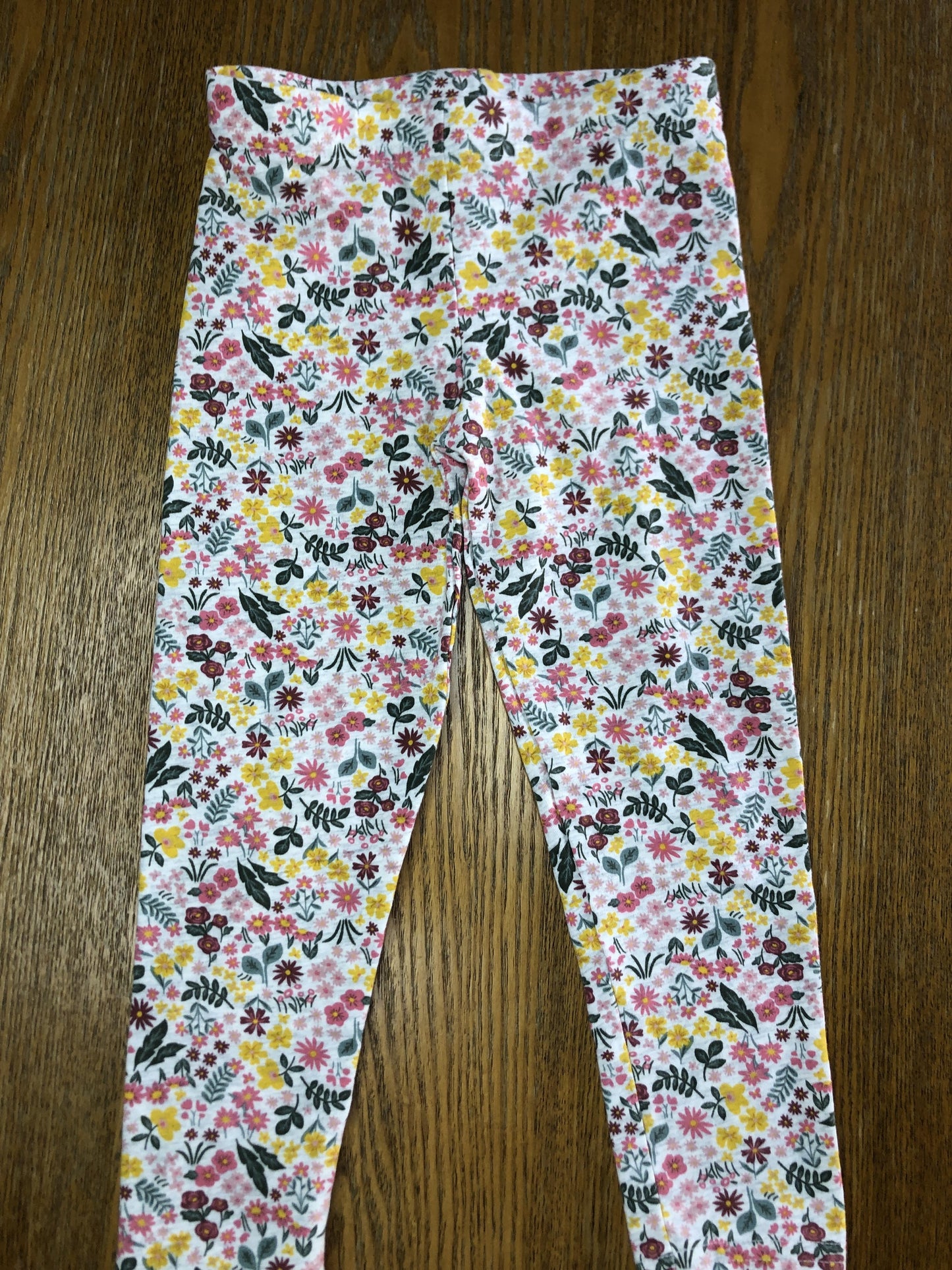 Carters Girls Pink floral Pants Size: 4T Pink floral