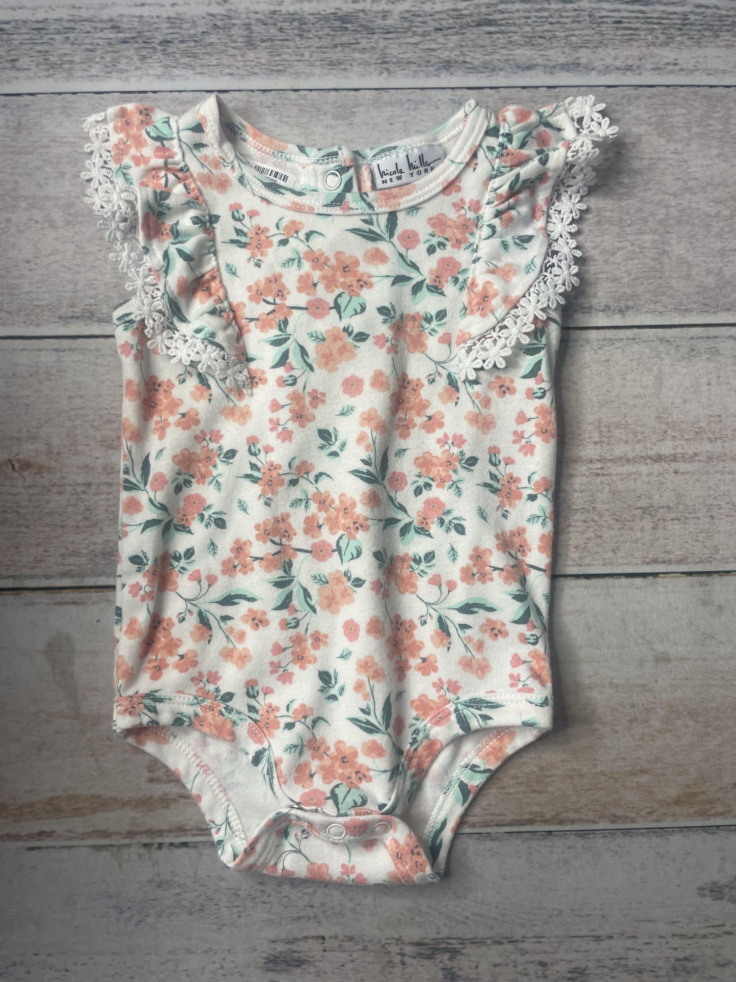 Nicole Miller Girls Pink floral Onesie Size: 12 months Pink floral