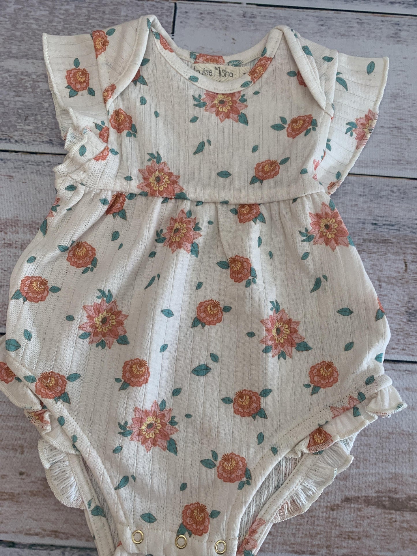 Louise Misha Girls Pink floral Romper Size: 3 months Pink floral