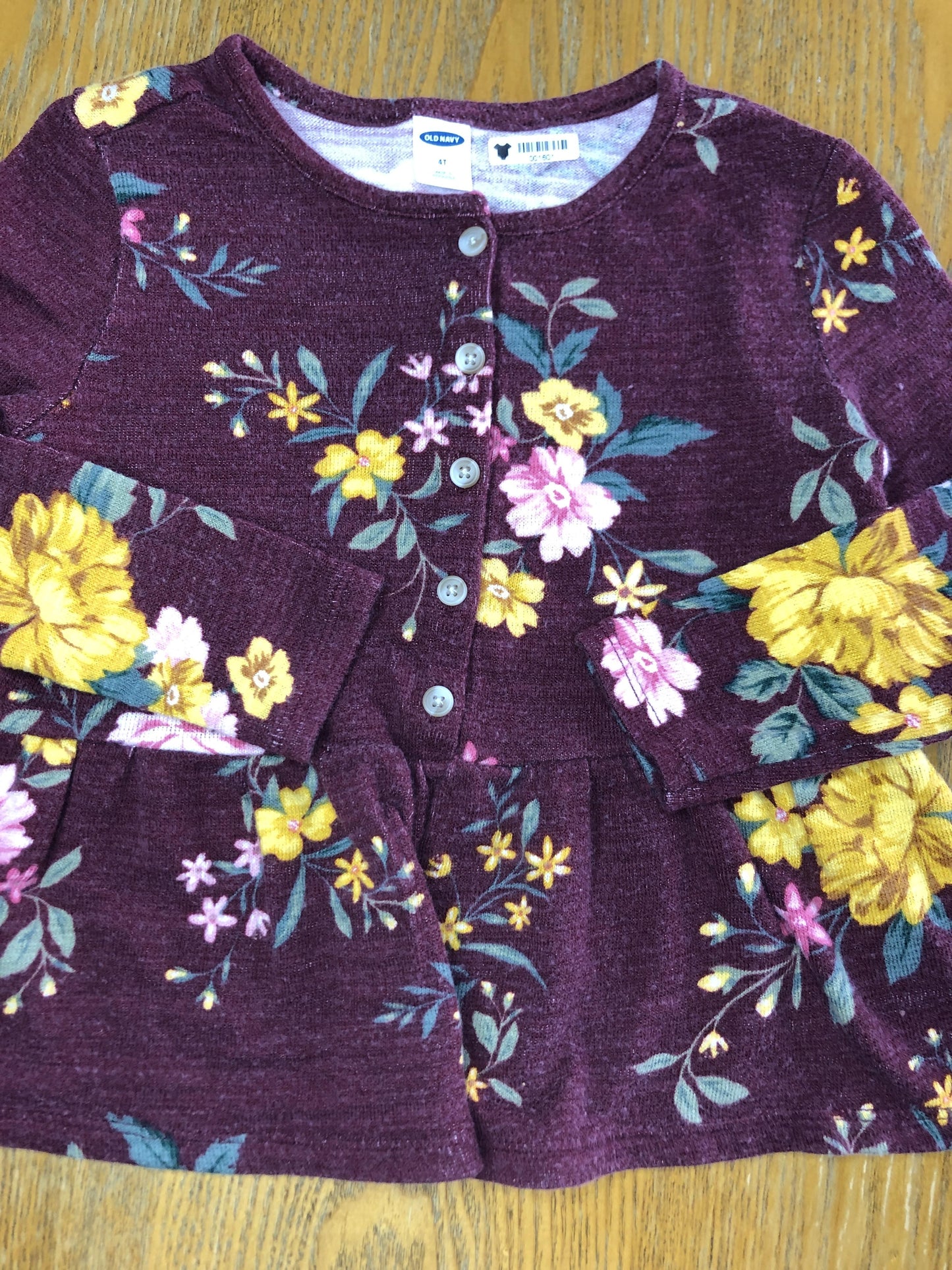 Old Navy Girls Pink floral Sweater Size: 4T Pink floral