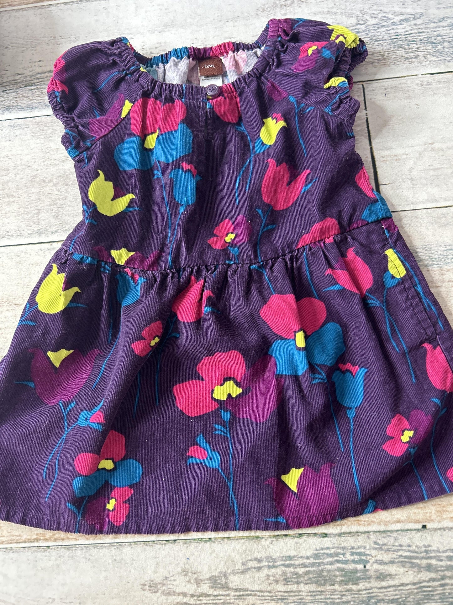 Tea Girls pink | purple | plants | Pink floral Dress Size: 12-18 months pink | purple | plants | Pink floral
