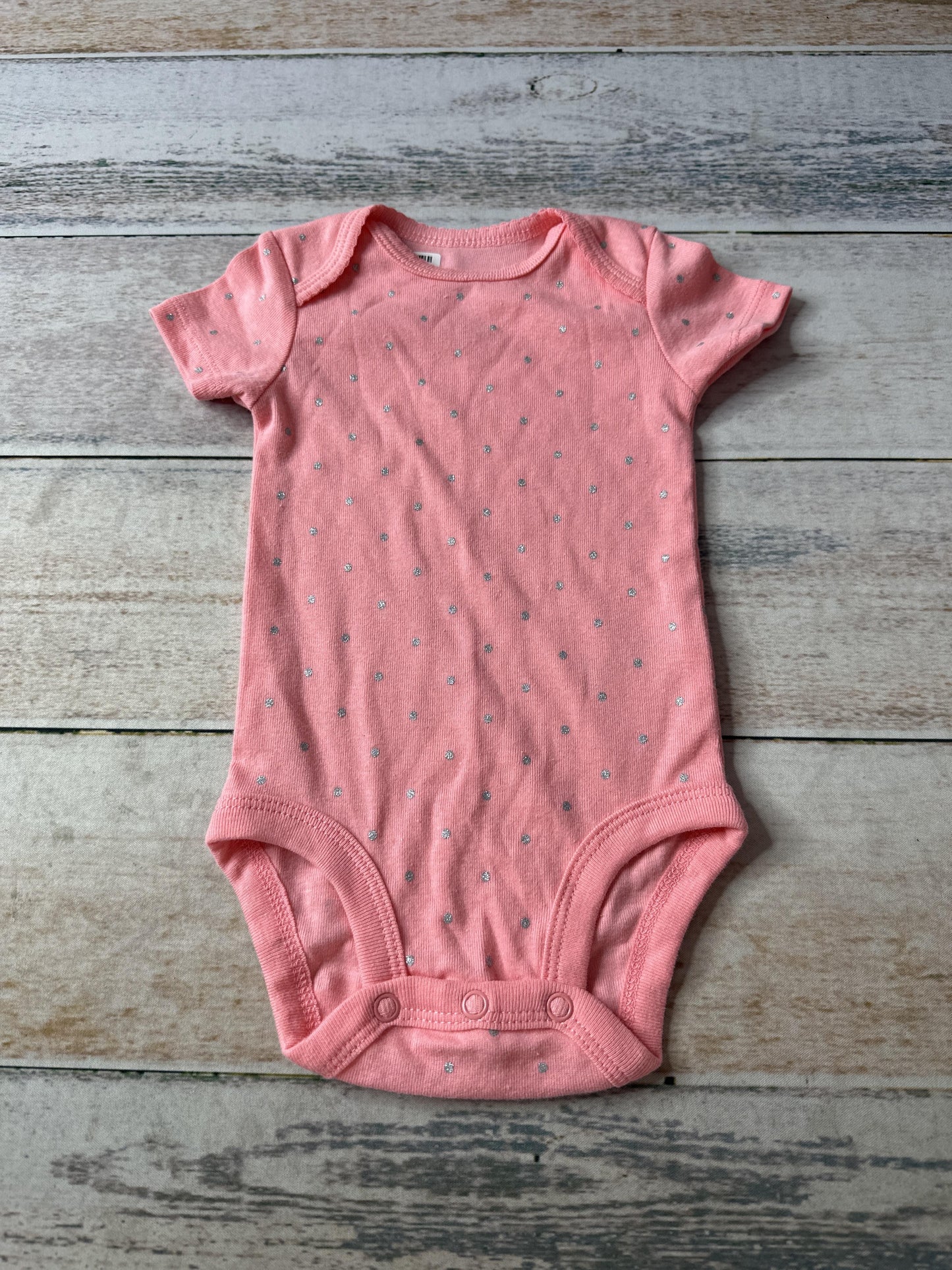 Just Born Girls pink | Sparkle | polka dot Onesie Size: 3 months pink | Sparkle | polka dot