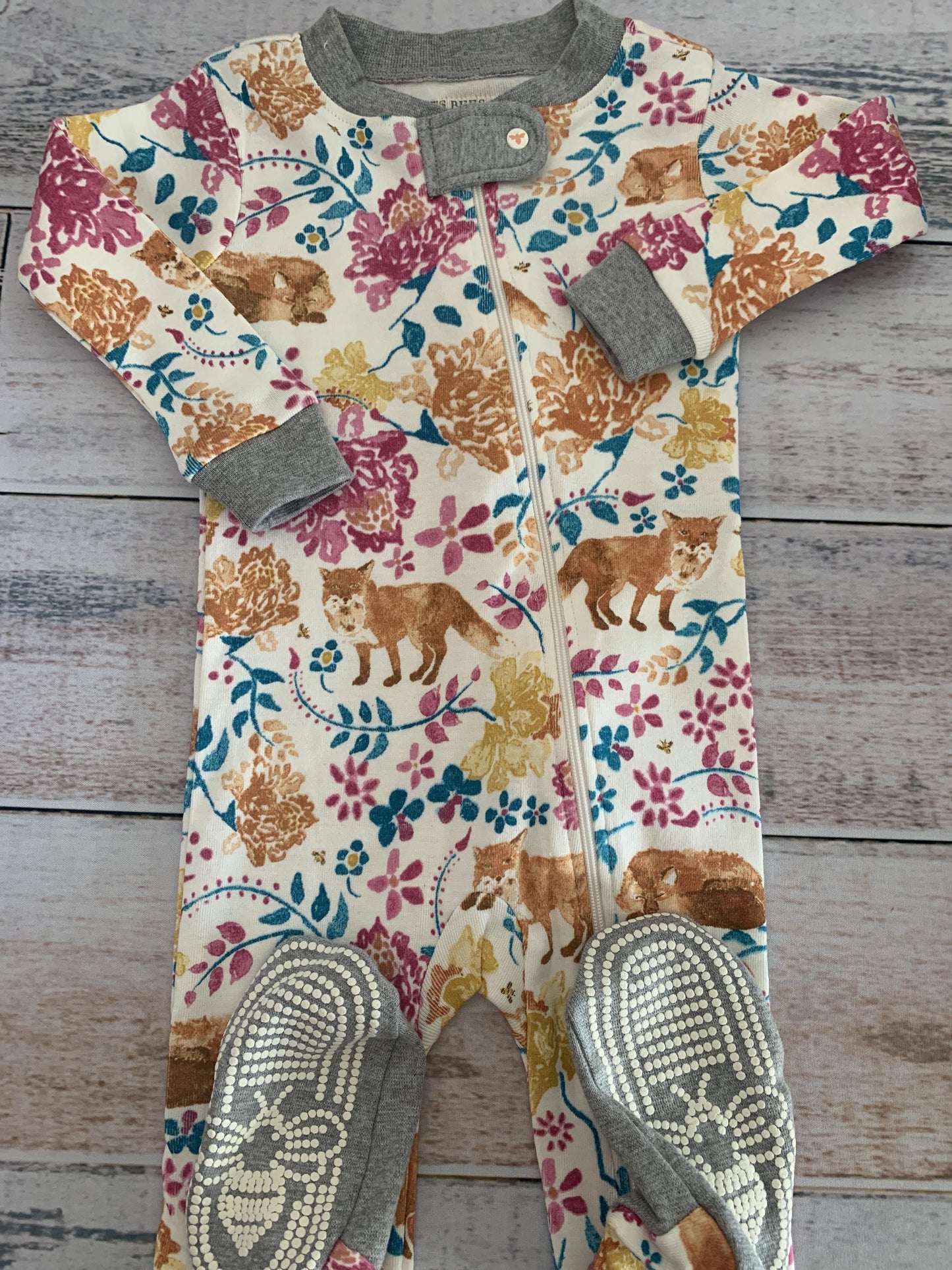 Burt's Bees Girls pink | Teal | animals Pajamas Size: 6-9 months pink | Teal | animals