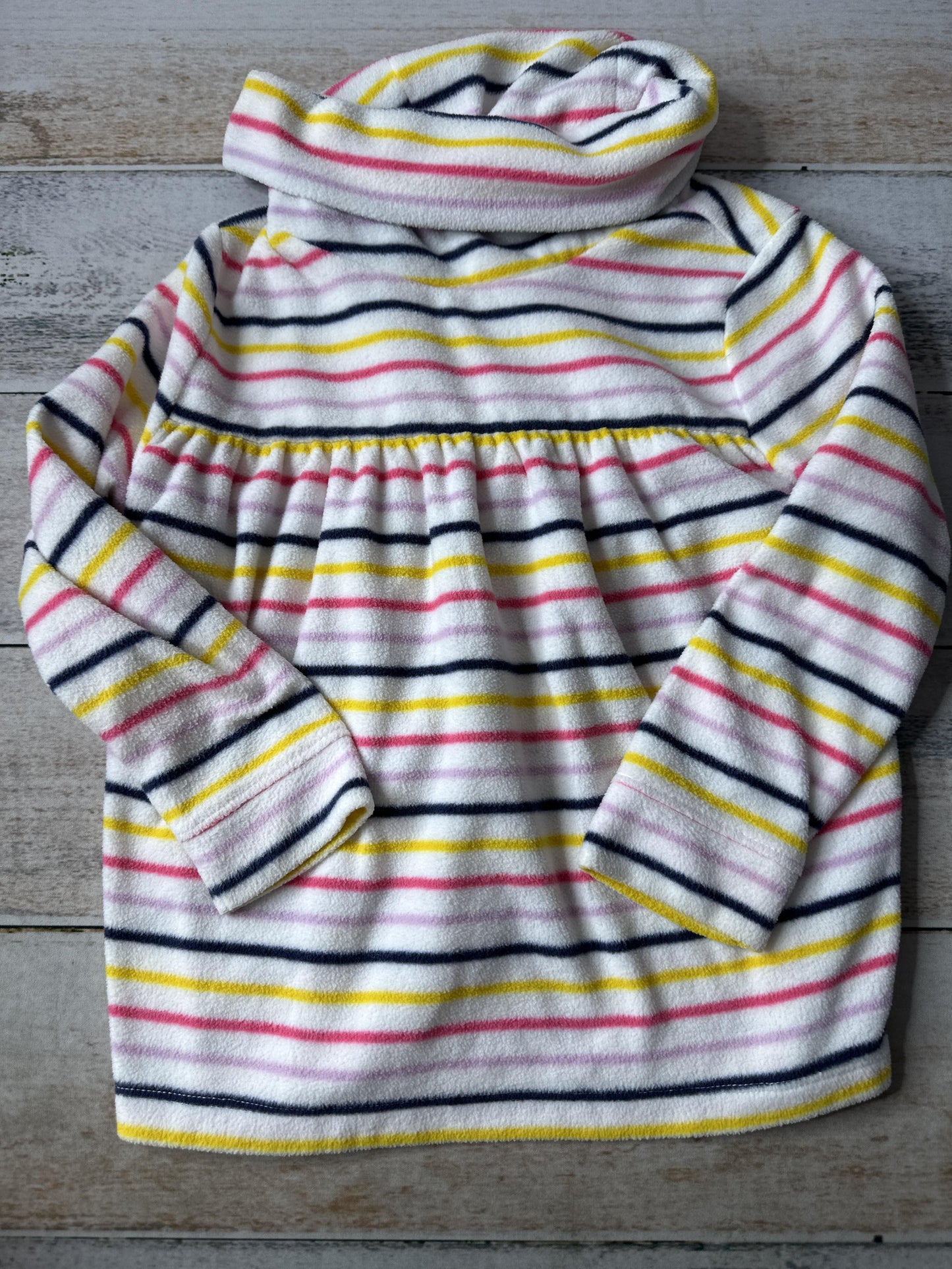 Old Navy Girls pink | White | Navy Blue Sweater Size: 5 pink | White | Navy Blue