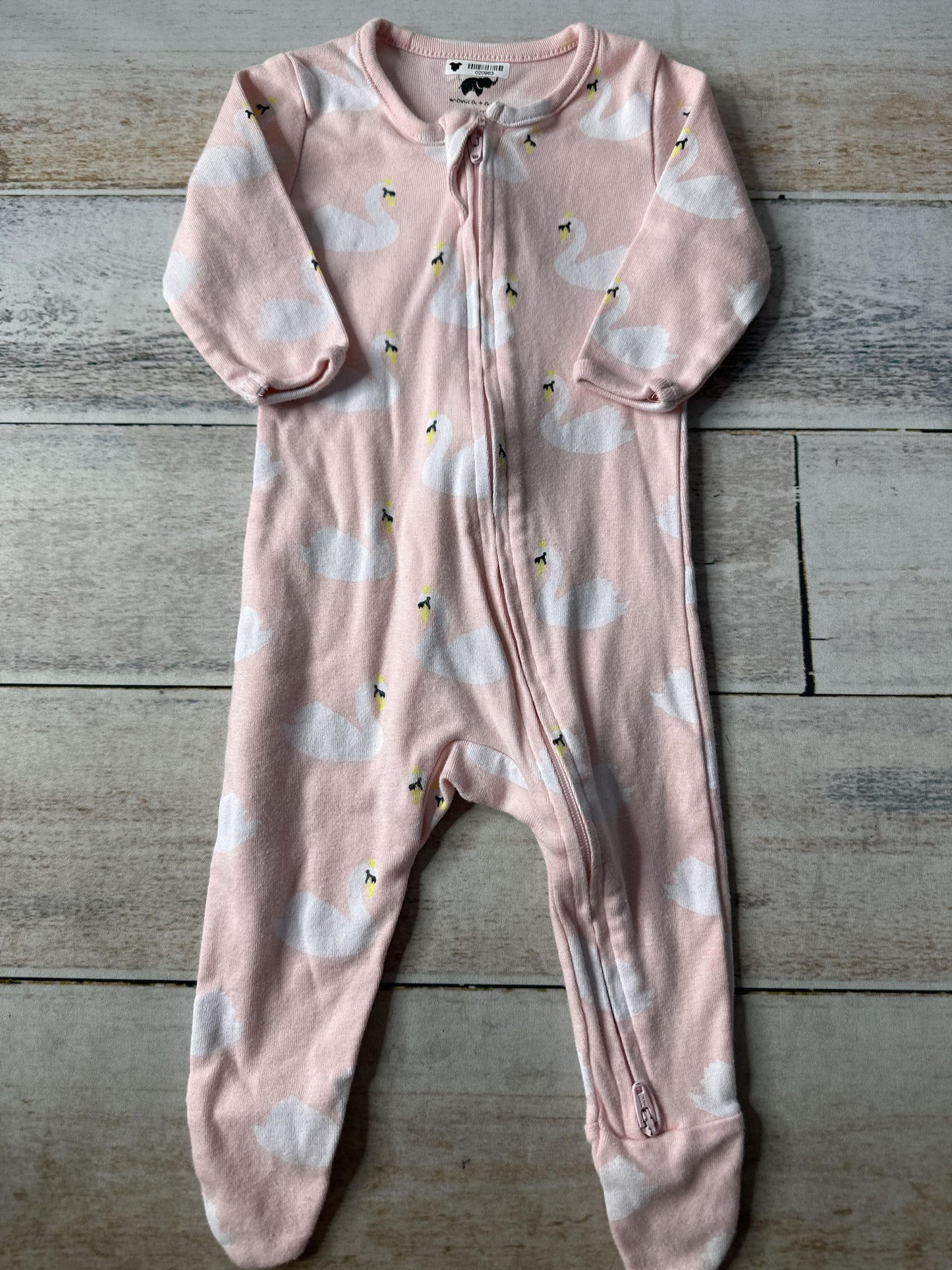 Monica + Andy Unisex pink | White Pajamas Size: 3-6 months pink | White