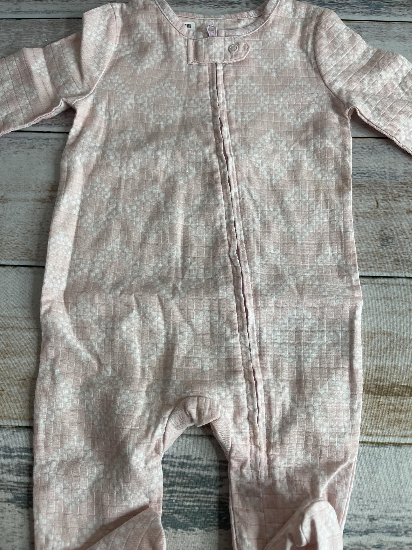 Aden + Anais Girls pink | White Pajamas Size: 0-3 months pink | White