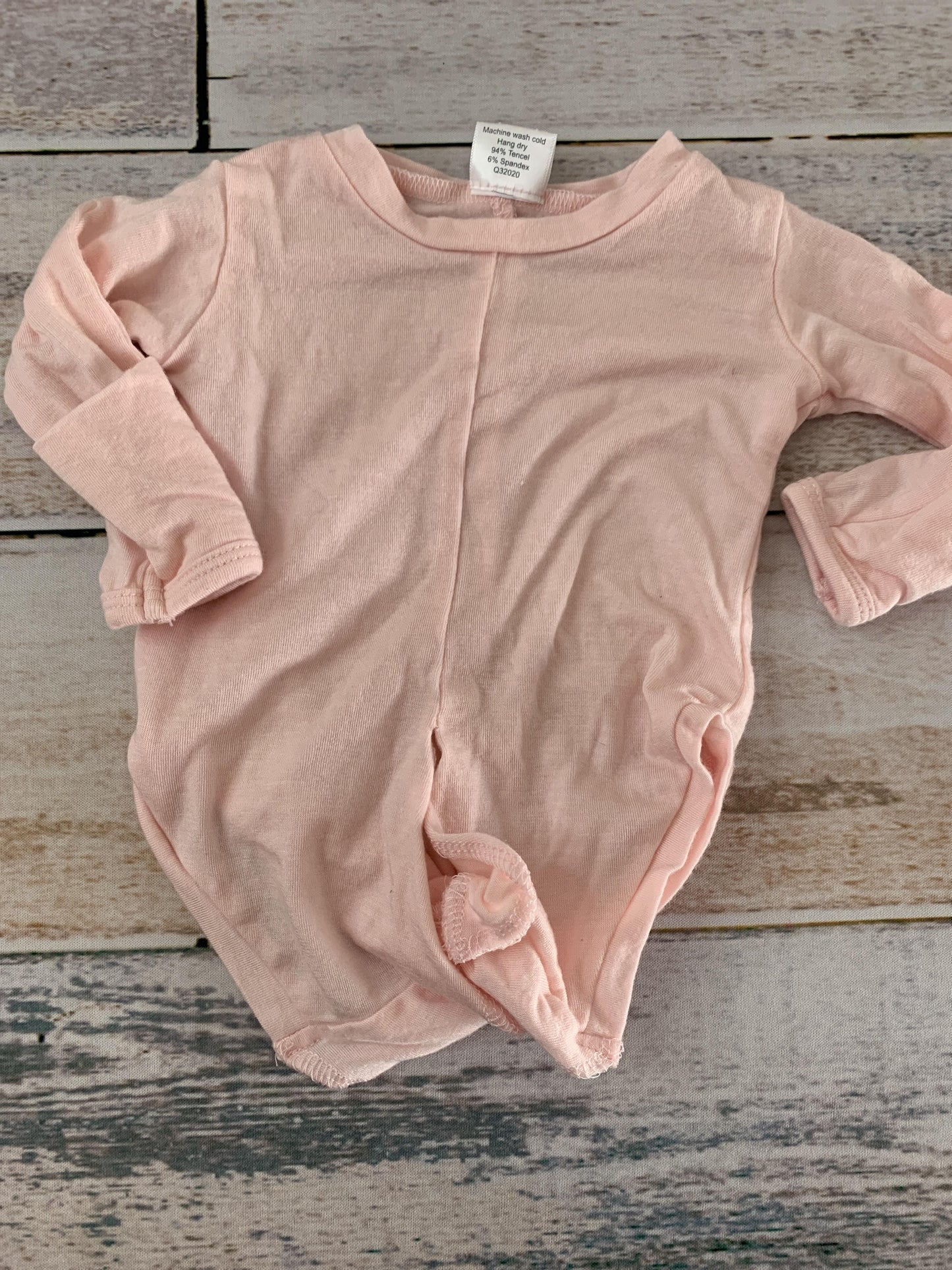 Peasy Girls pink Onesie Size: Newborn pink