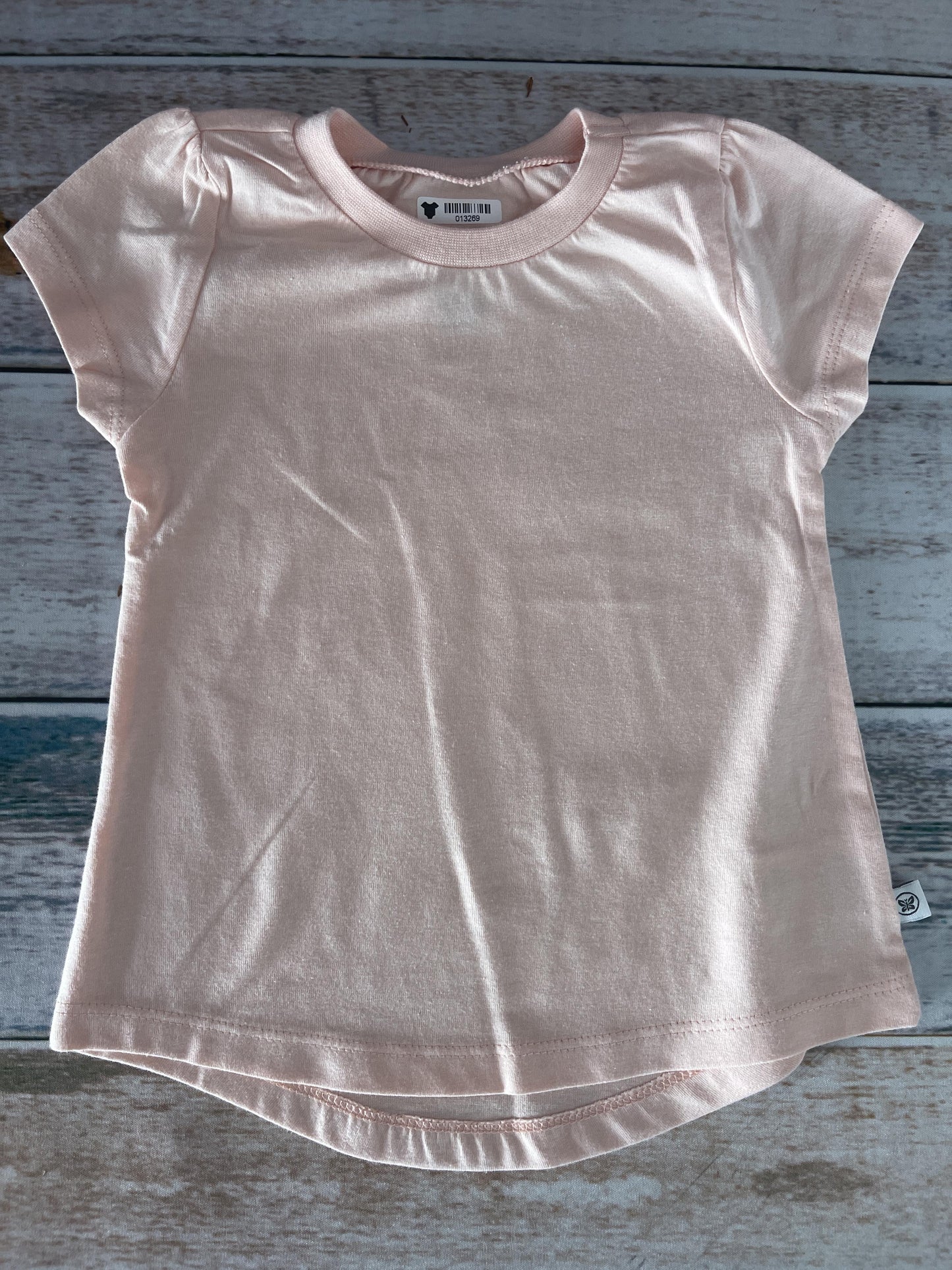 Honest co Unisex pink T-Shirt Size: 2T pink