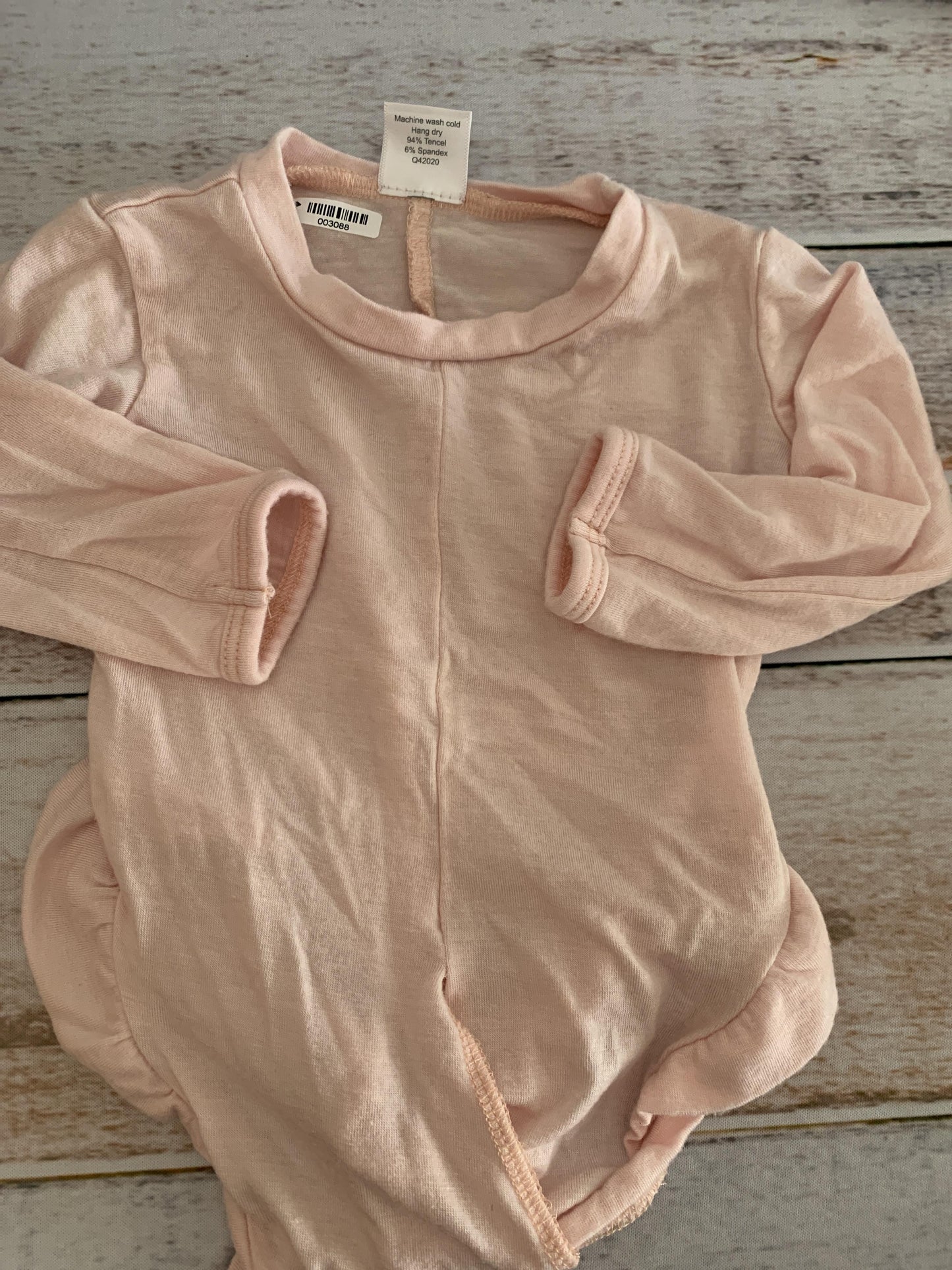 Peasy Girls pink Onesie Size: 3-6 months pink