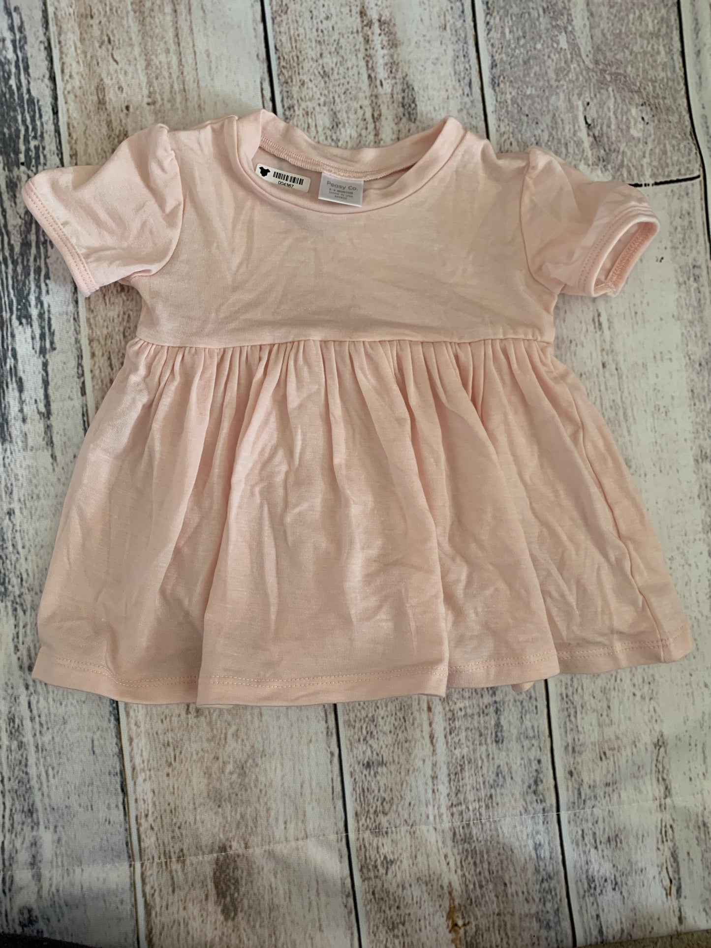 Peasy Girls pink Dress Size: 6-9 months pink