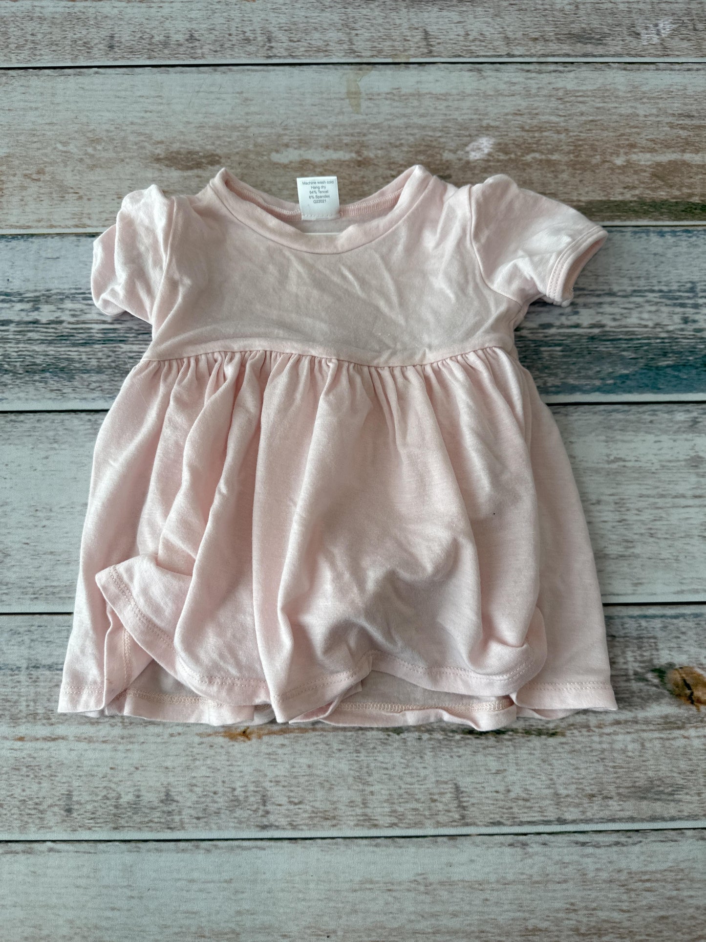 Peasy Girls pink Dress Size: 9-12 Months pink