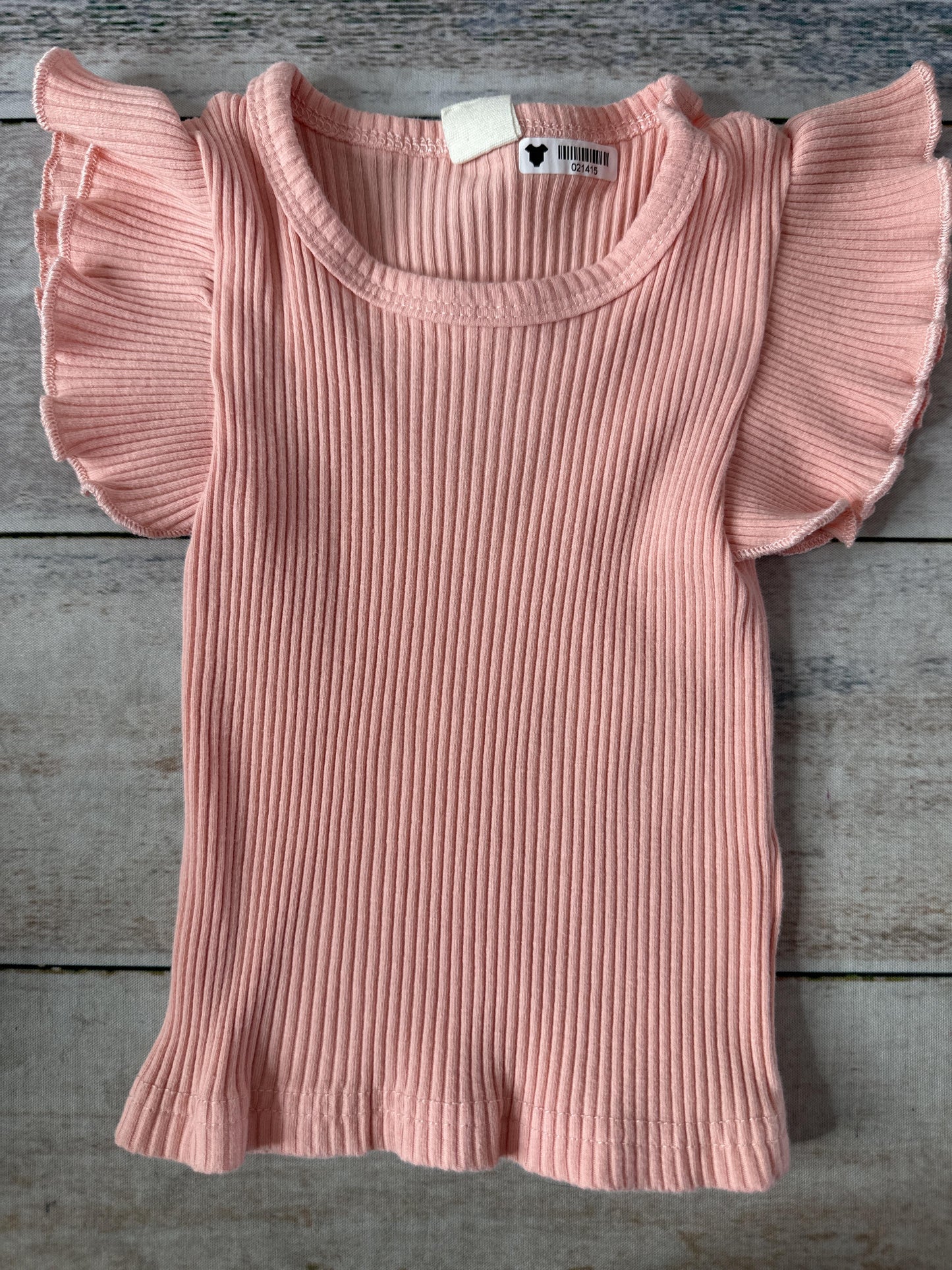 Unisex pink Shirt Size: 6-9 months pink