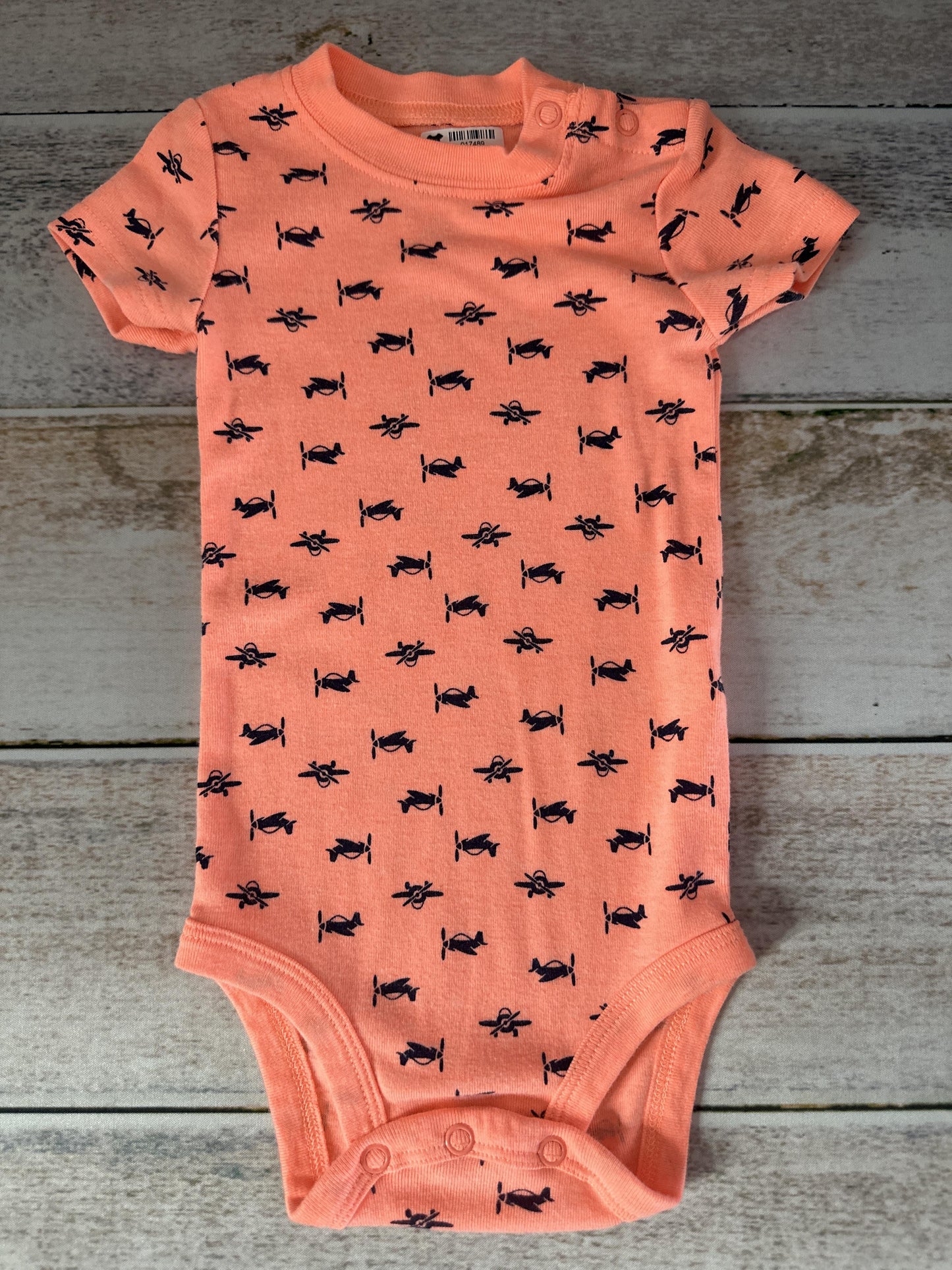 Carters Unisex pink Onesie Size: 9 months pink