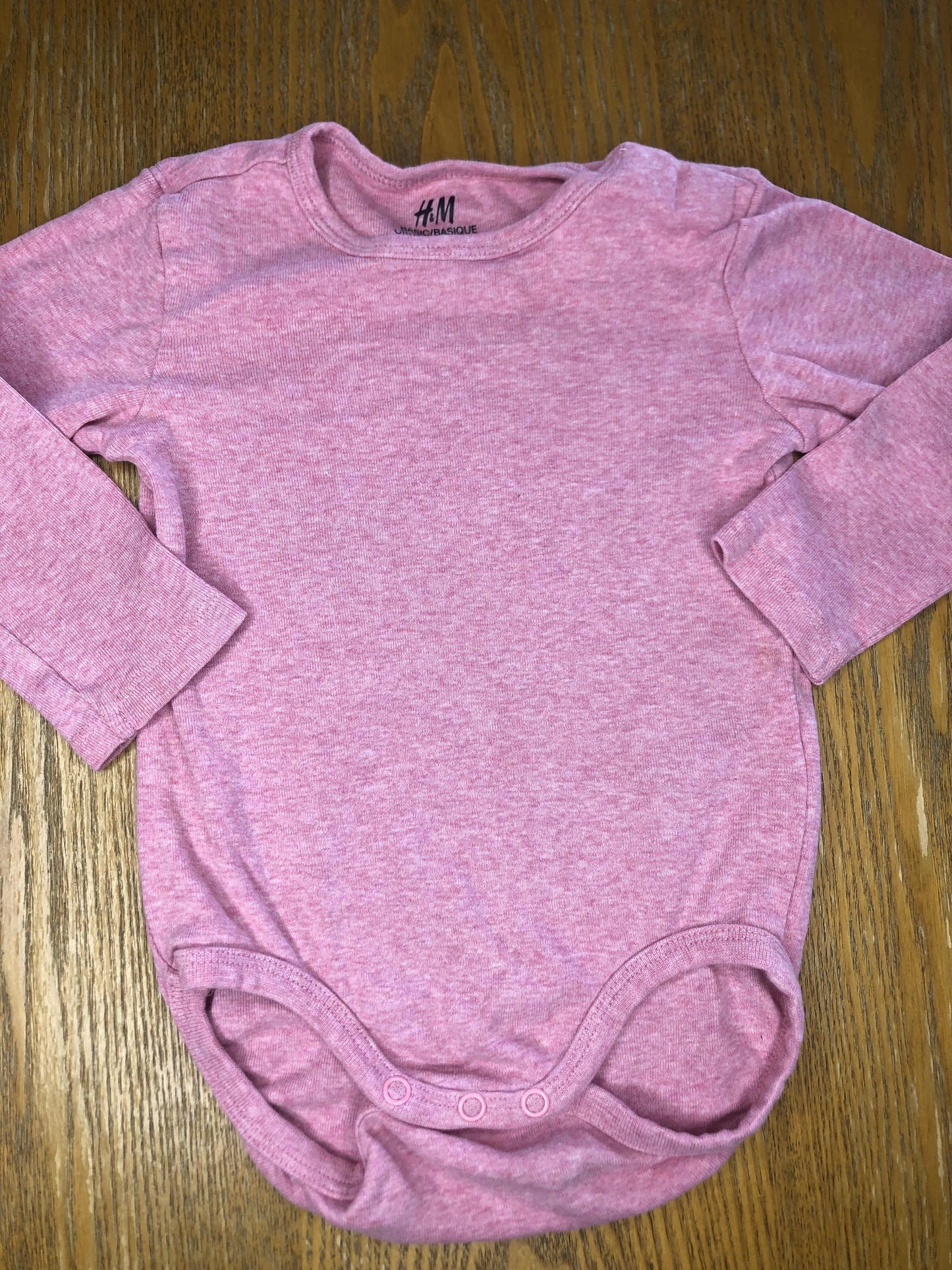 H&M Girls pink Onesie Size: 12 months pink