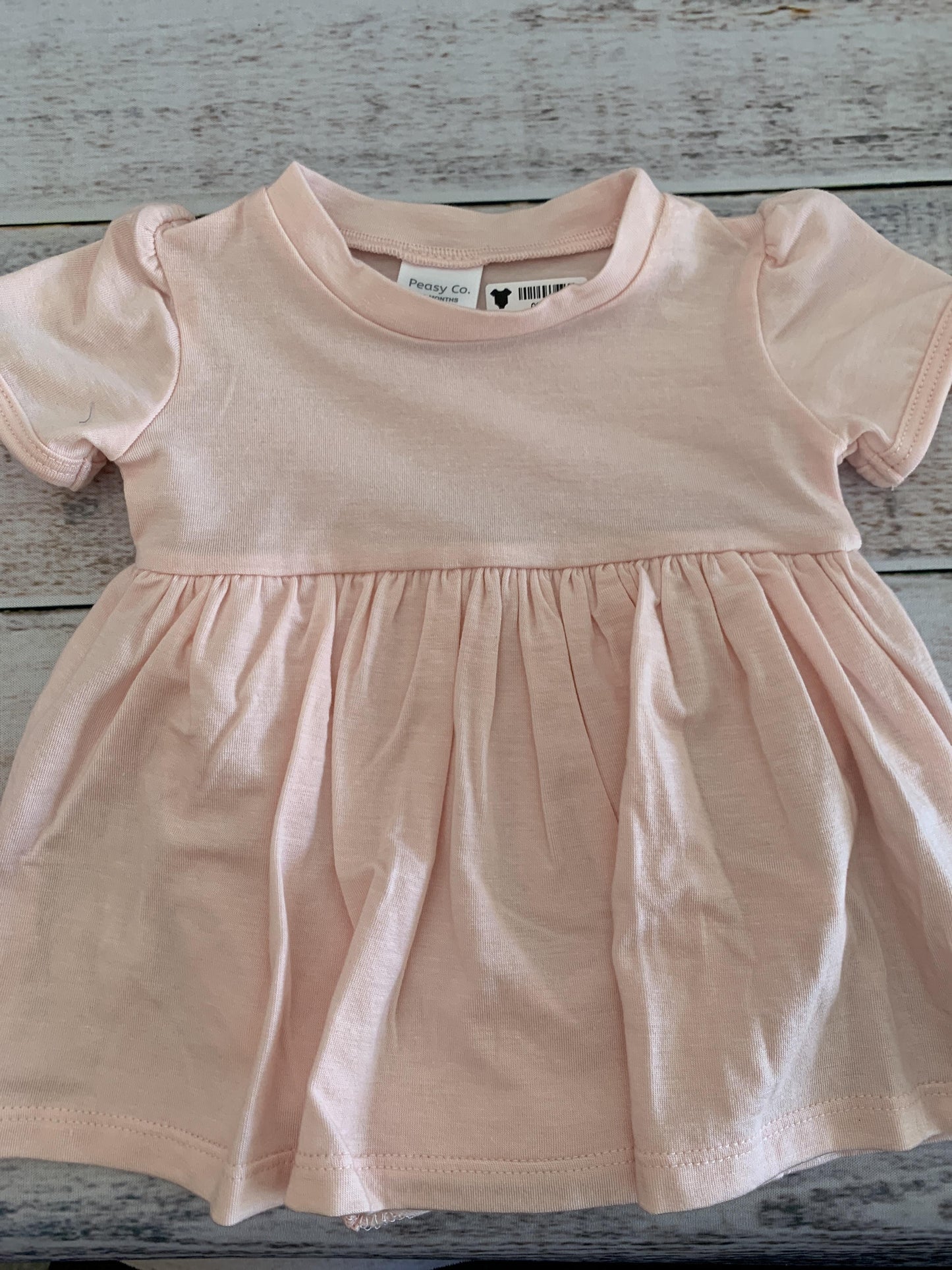 Peasy Girls pink Dress Size: 0-3 months pink