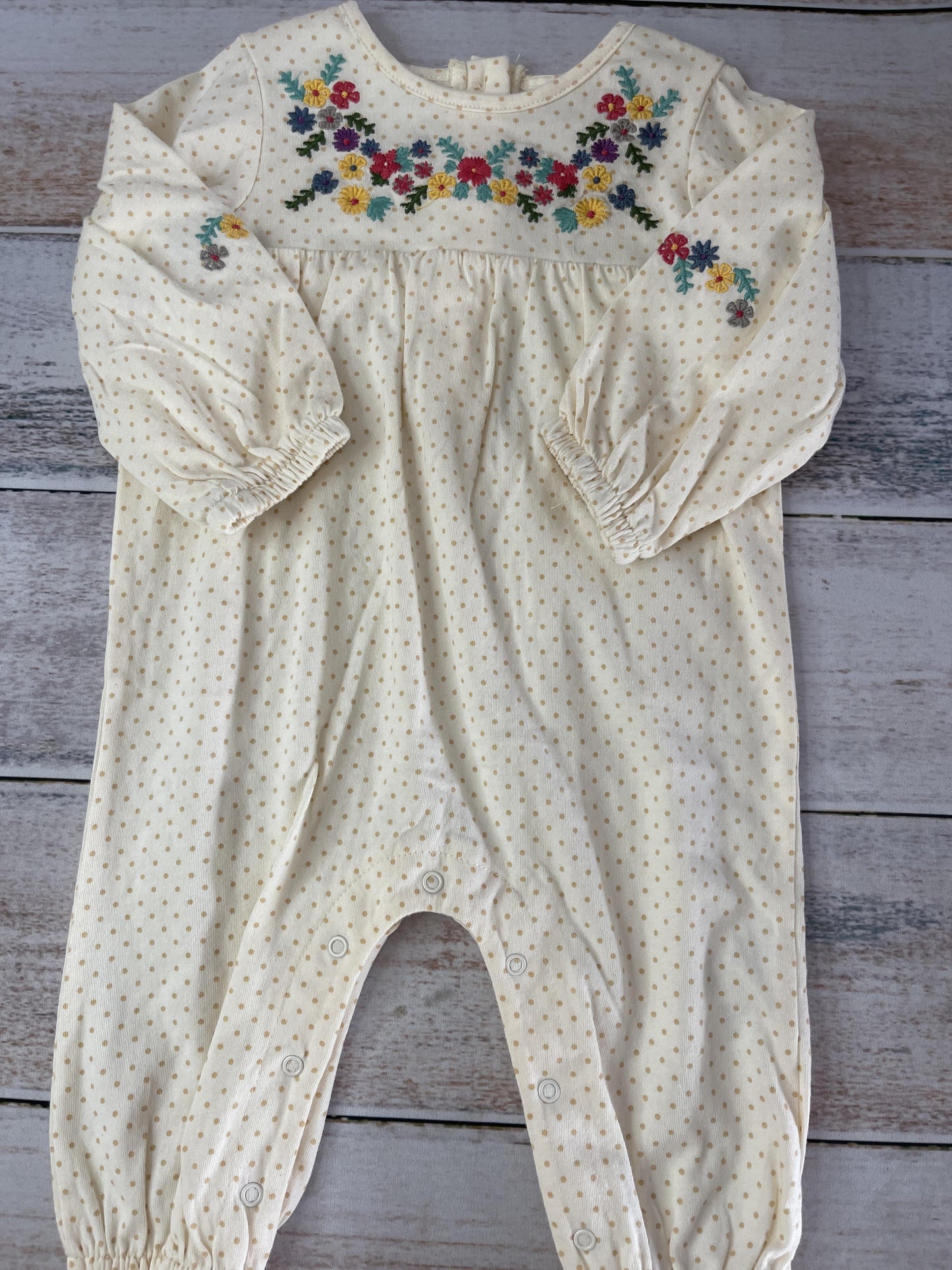 Peek Unisex polka dot | White | cream Long Sleeve Outfit Size: 6-12 months polka dot | White | cream