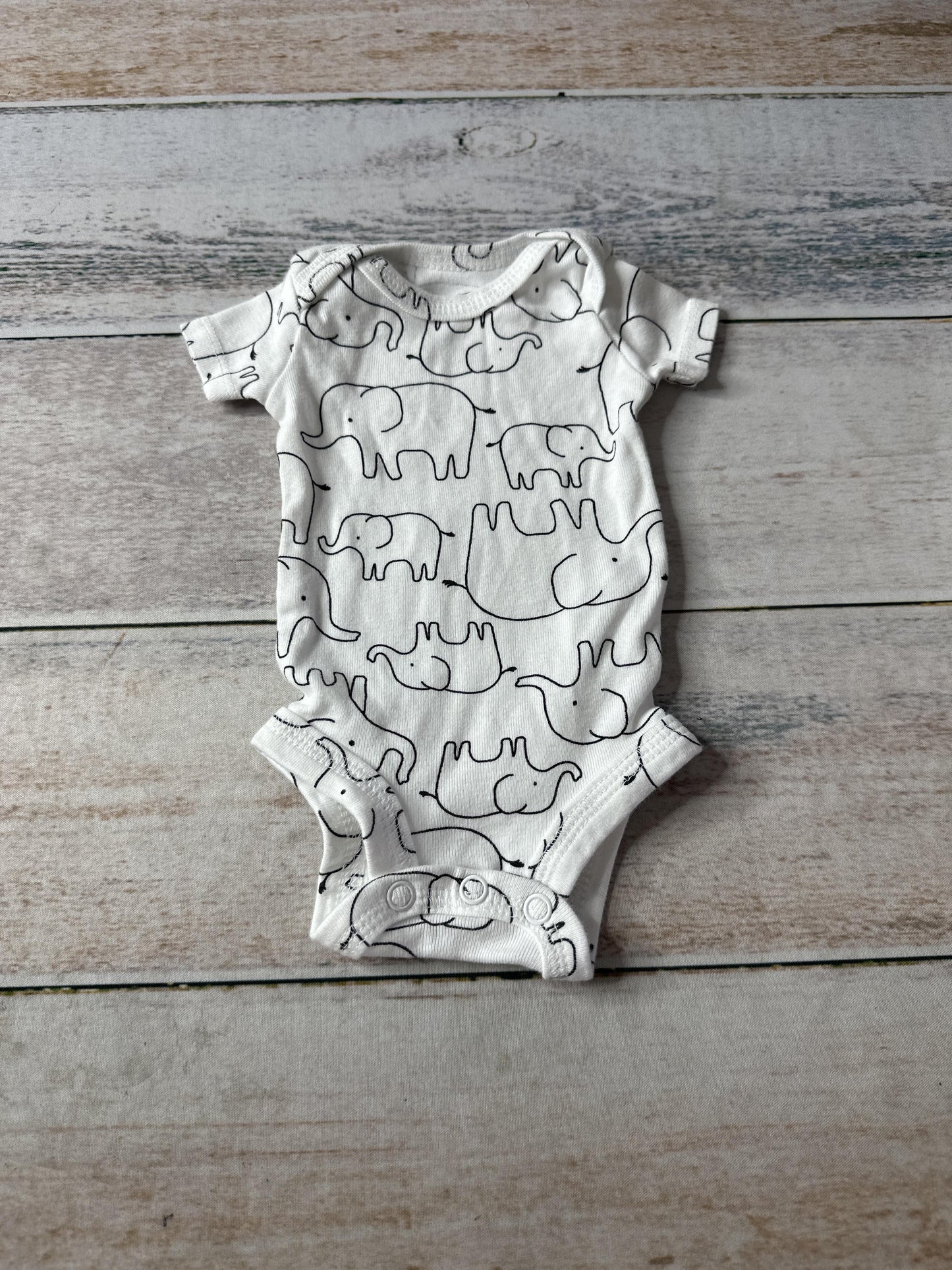Carters Unisex Onesie Size: Preemie