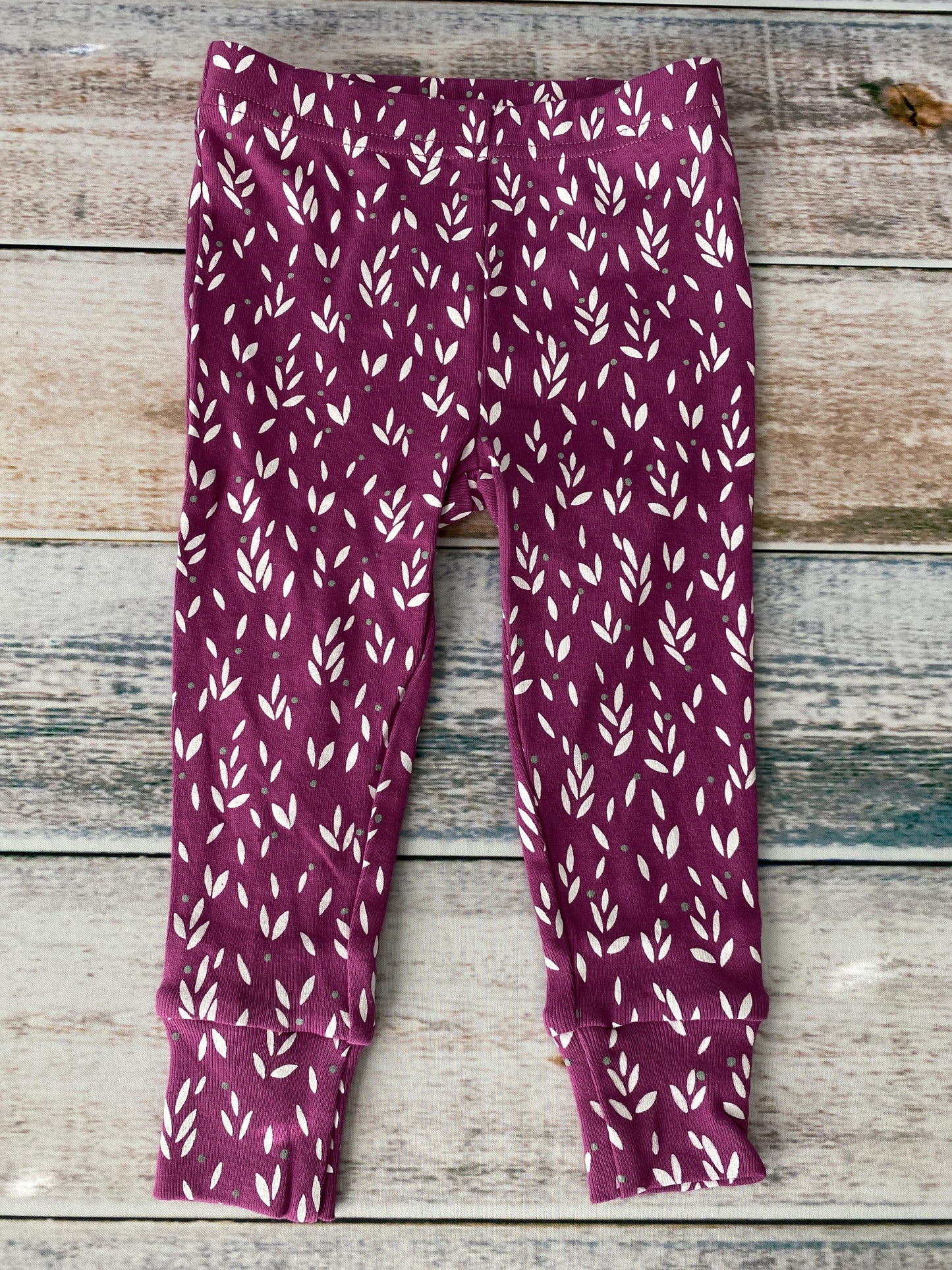 Oliver & Rain Girls purple | White | Flowers Pajamas Size: 18 months purple | White | Flowers