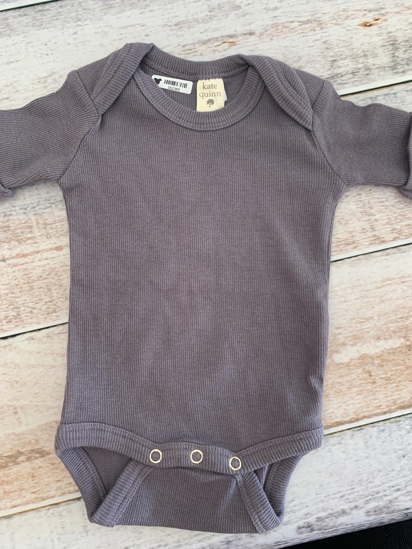 Kate Quinn Girls purple Onesie Size: 0-3 months purple