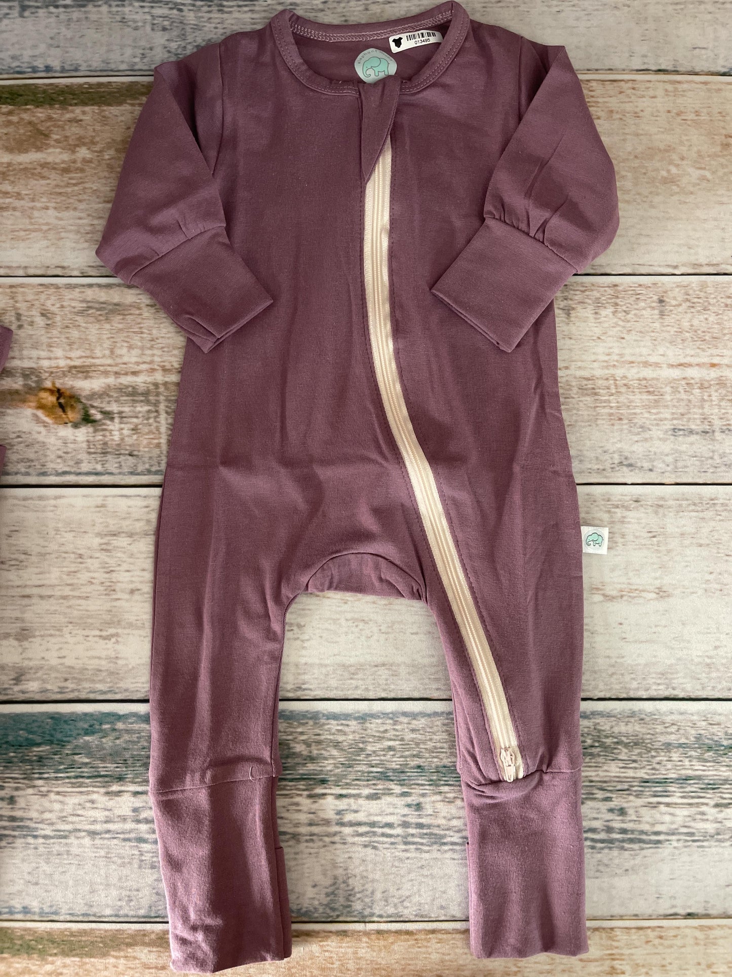 Elephant Moon Girls purple Pajamas Size: 6-12 months purple