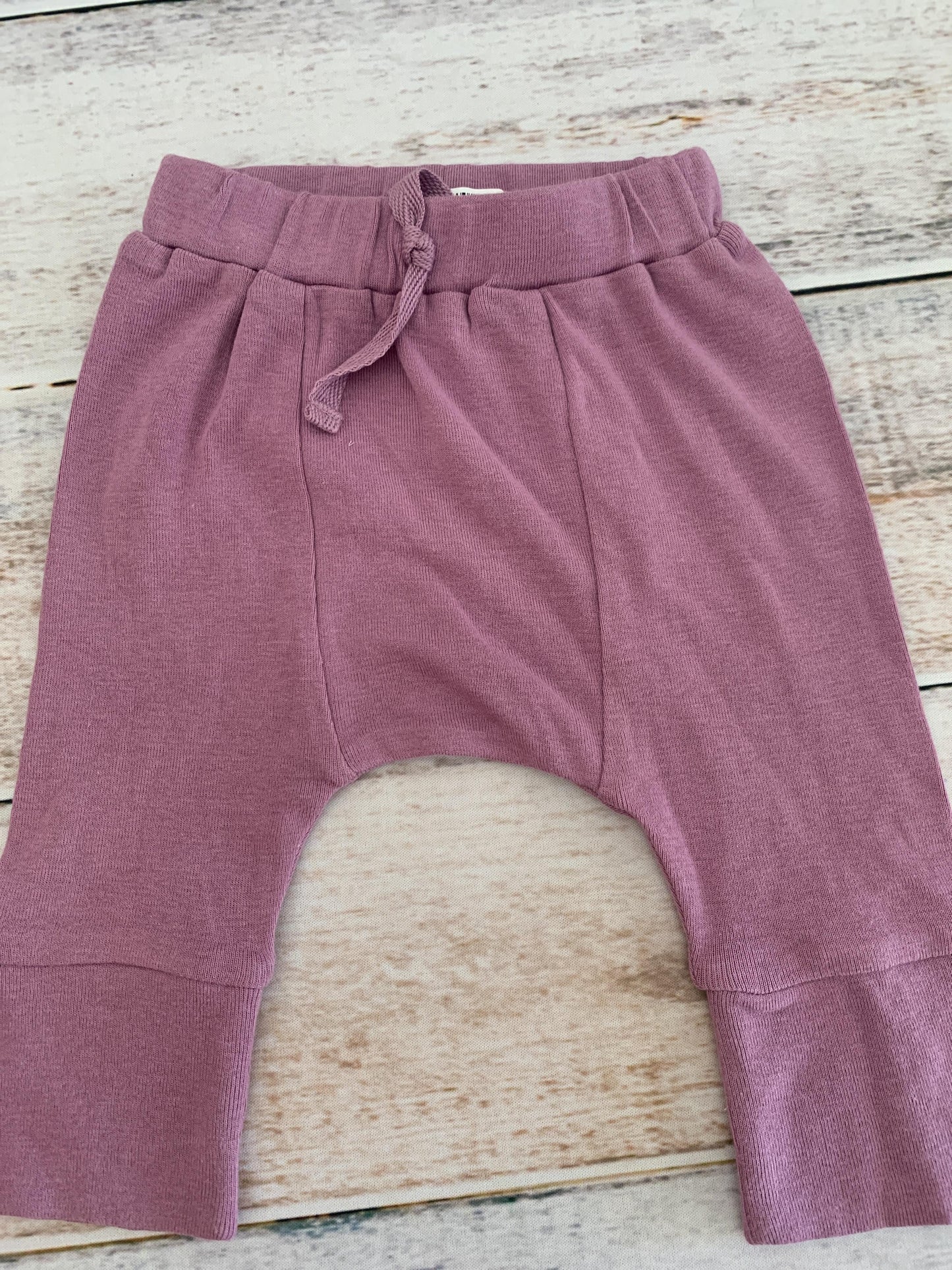 Kate Quinn Girls purple Pants Size: 0-3 months purple