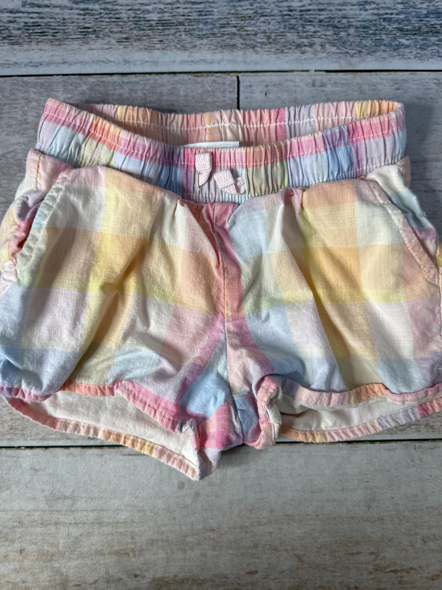 Cat & Jack Girls Rainbow Shorts Size: 3T Rainbow