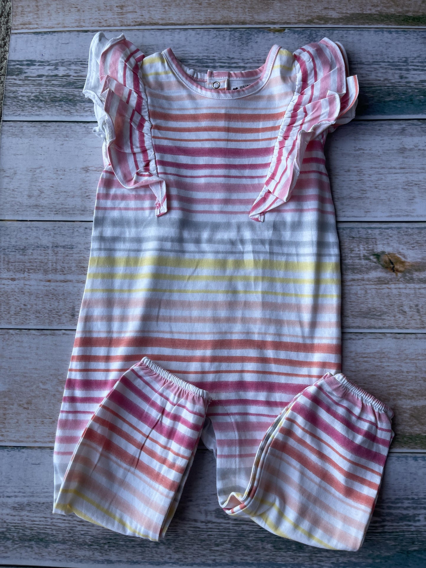 Mac & Moon Girls Rainbow Romper Size: 18 months Rainbow