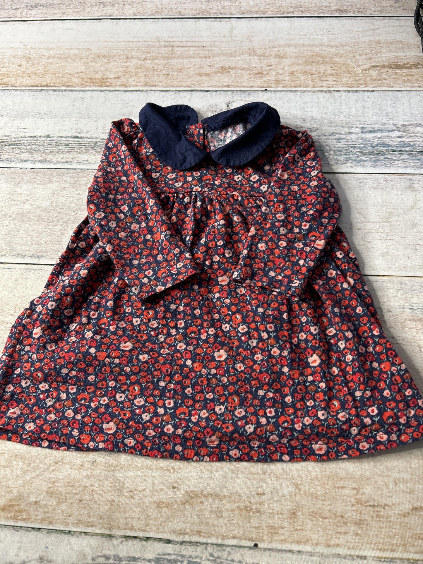 Gap Girls red | Blue | Pink floral Dress Size: 6-12 months red | Blue | Pink floral