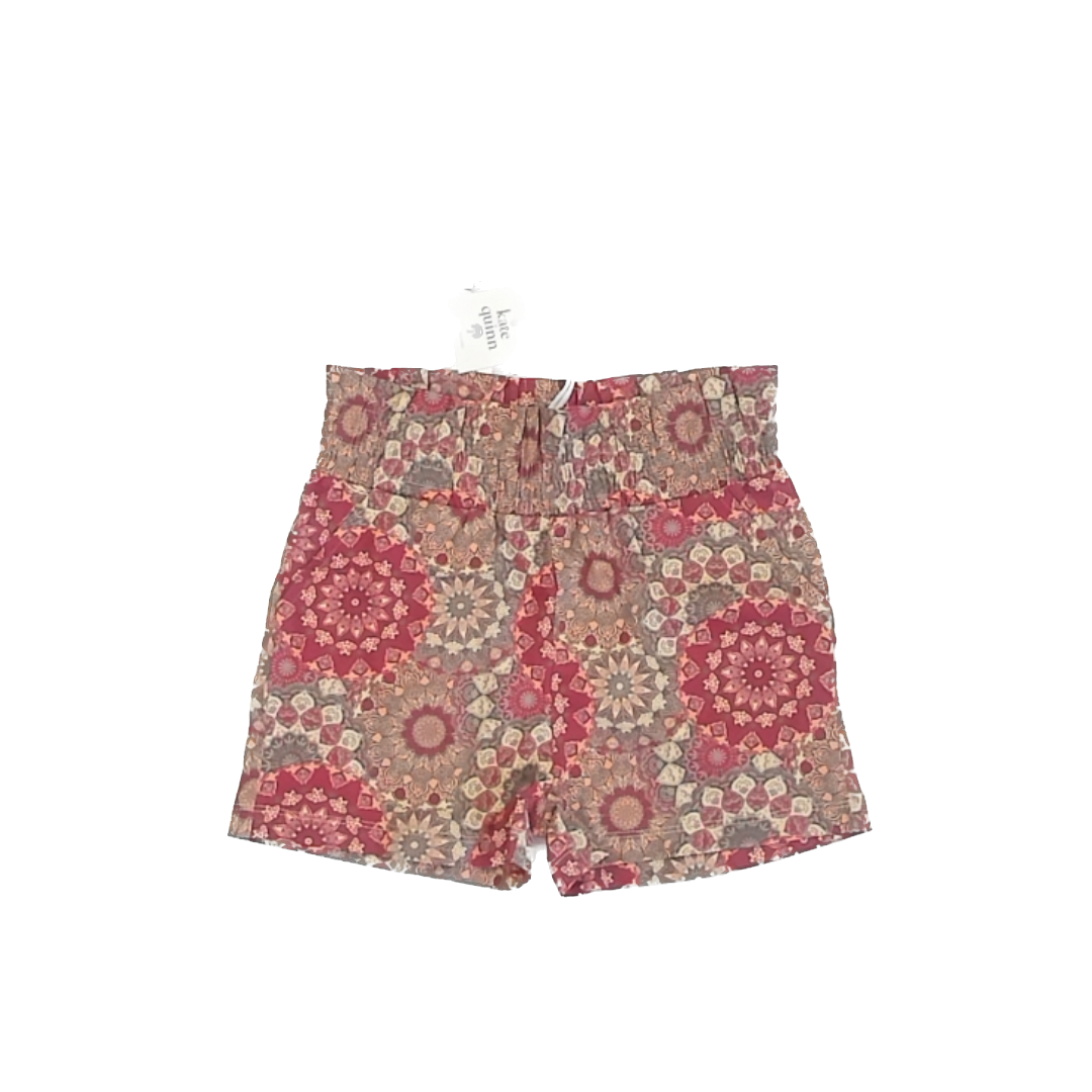Kate Quinn Girls Red | Green Shorts Size: 8 Years Red | Green