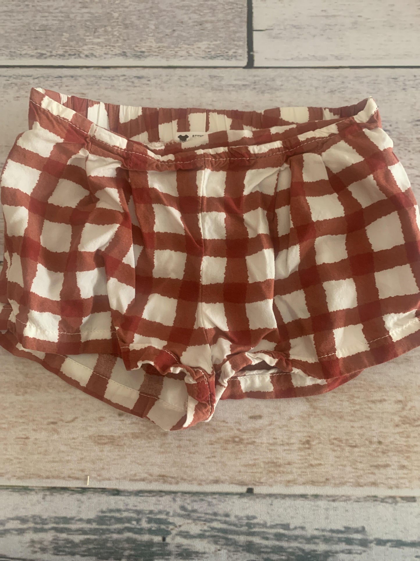 Old Navy Girls Red | White | plaid Shorts Size: 3-6 months Red | White | plaid