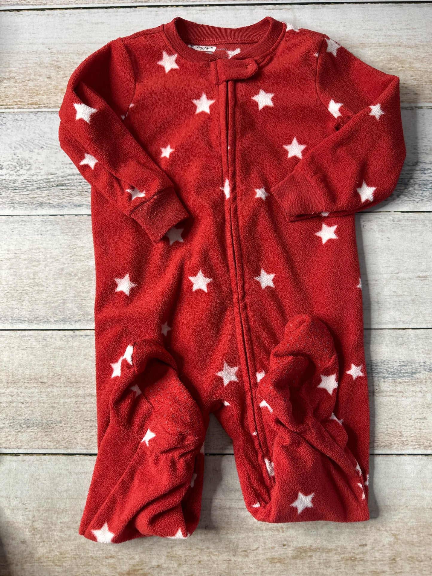 Primary Boys Red | White | Stars Pajamas Size: 18 months Red | White | Stars