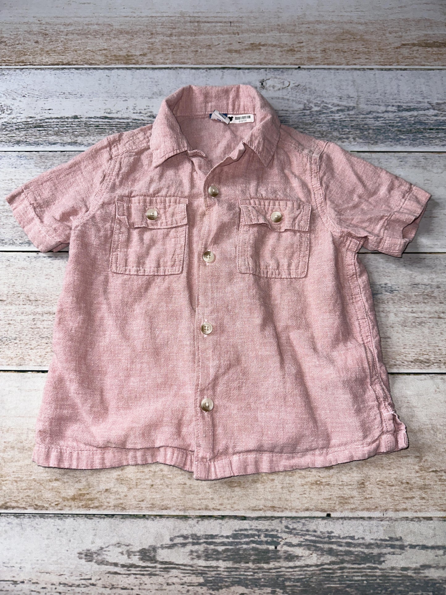 Old Navy Boys Red Button Down Short Sleeve Size: 2T Red