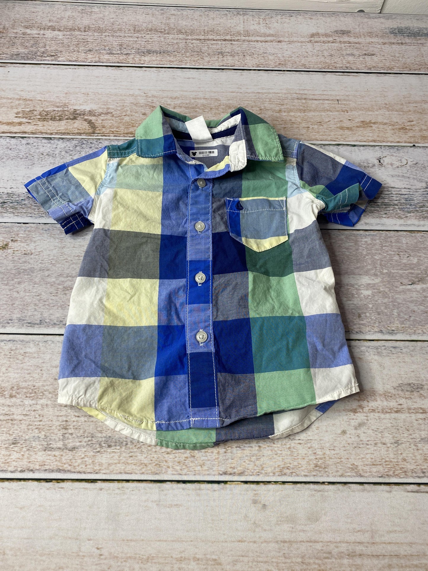 Carters Boys Royal Blue | Navy Blue | green | light green | Check Button Down Short Sleeve Size: 9 months Royal Blue | Navy Blue | green | light green | Check