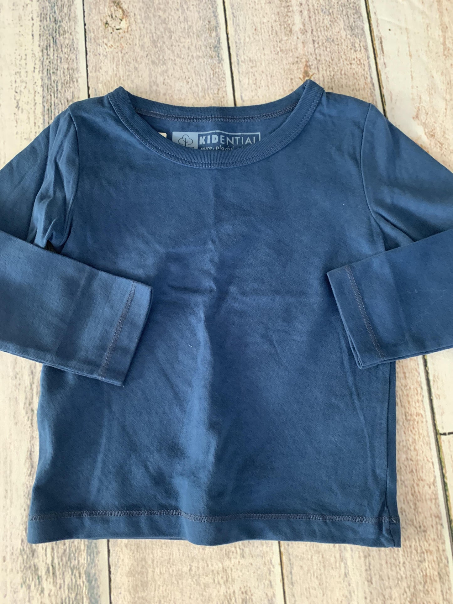 Kidential Boys Royal Blue Long Sleeve T-Shirt Size: 2T Royal Blue