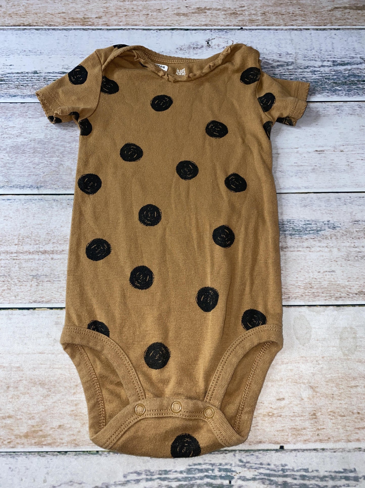 Just Born Unisex Rust | Black | polka dot Onesie Size: 18 months Rust | Black | polka dot
