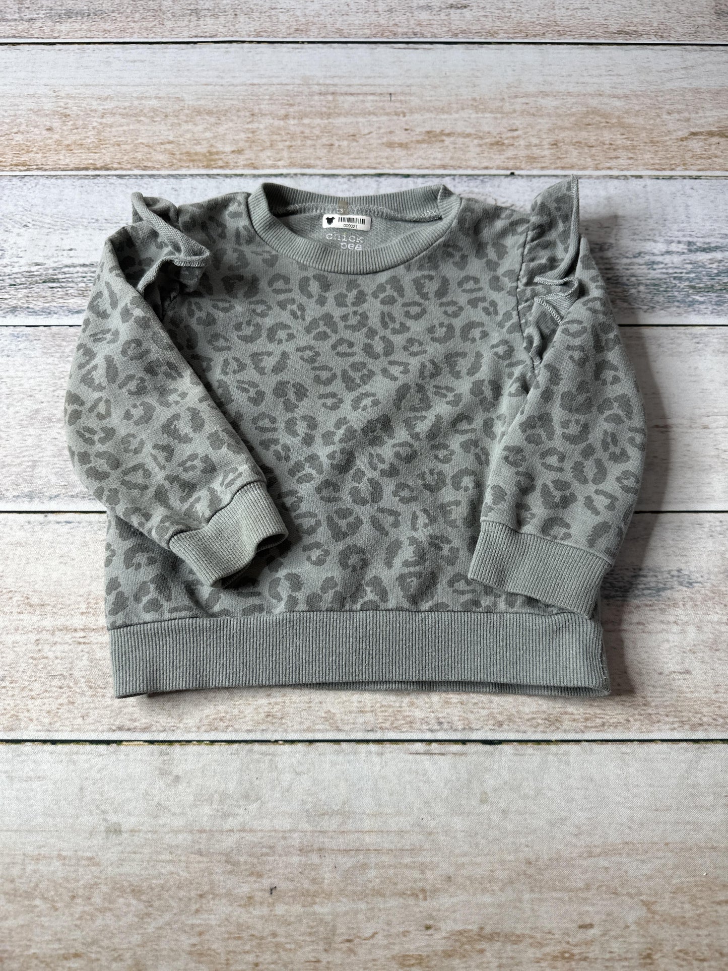 Chick Pea Girls Sage | Leopard print Sweater Size: 18 months Sage | Leopard print