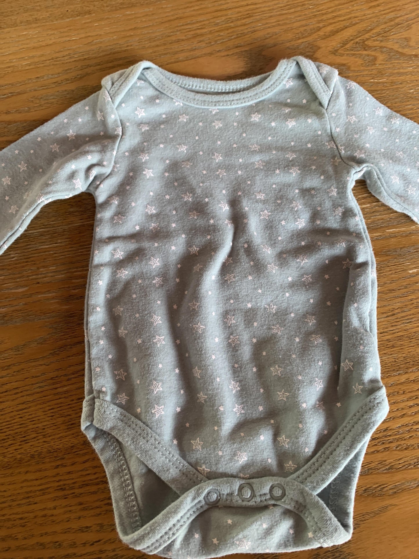 Chick Pea Girls Stars | Mint Onesie Size: 3-6 months Stars | Mint