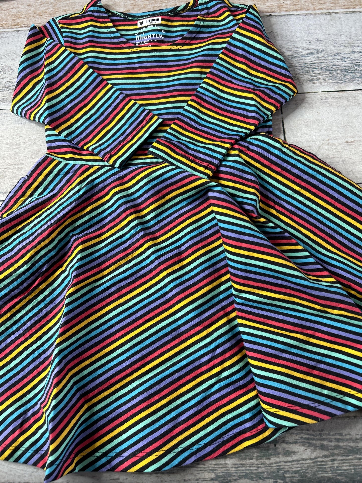 Girls Striped Dress Size: 4T Striped