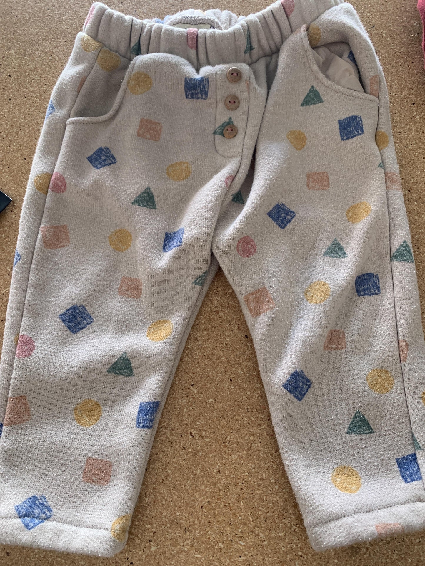 Zara Unisex Tan | Pattern Pants Size: 9-12 Months Tan | Pattern