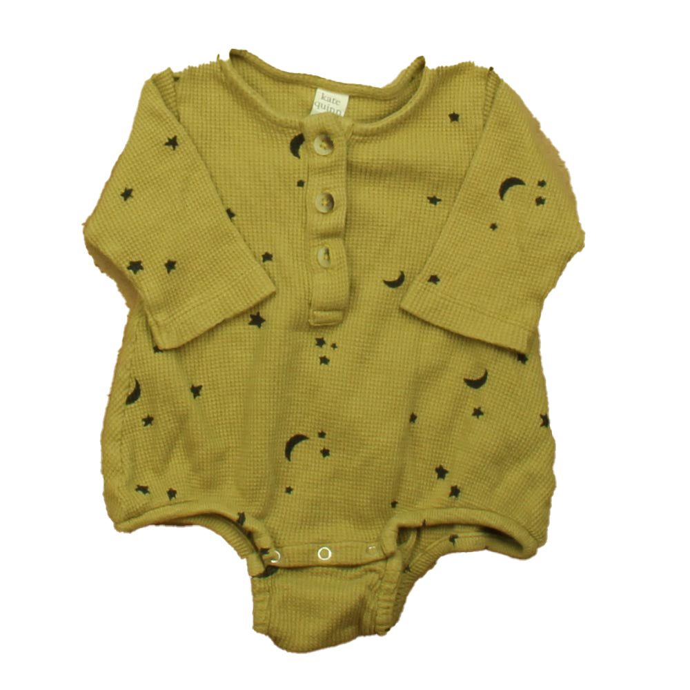 Kate Quinn Organics Boys Tan Stars Onesie Size: 3-6 Months Tan Stars