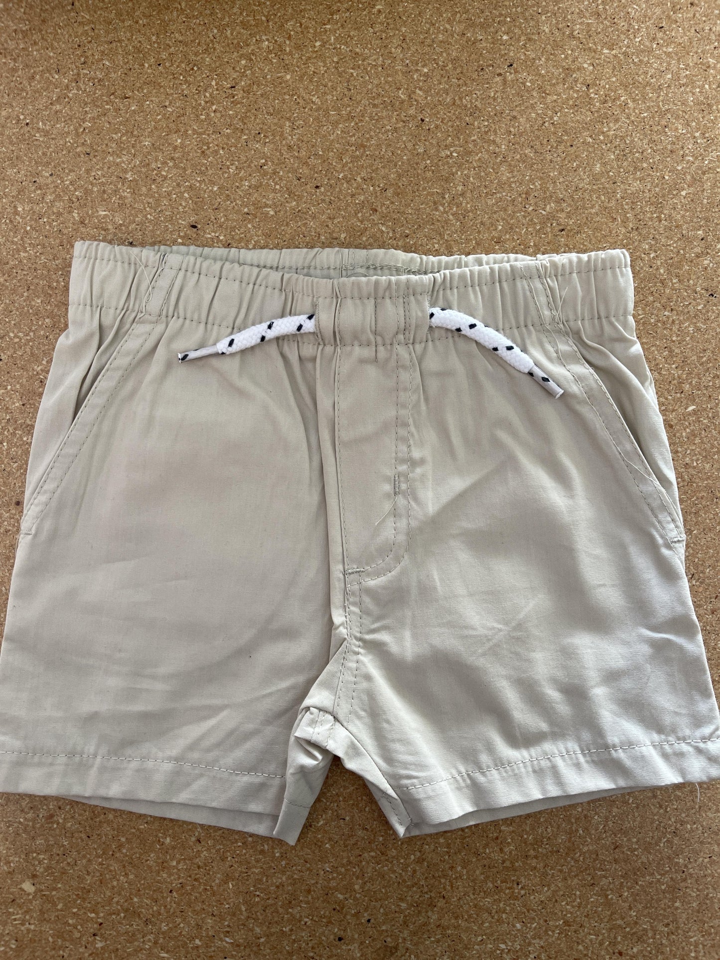 Perry Ellis Boys Tan Shorts Size: 12 months Tan